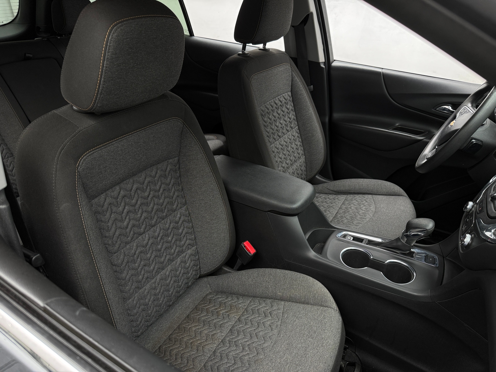 Thumbnail: 2023 Chevrolet Equinox - 2