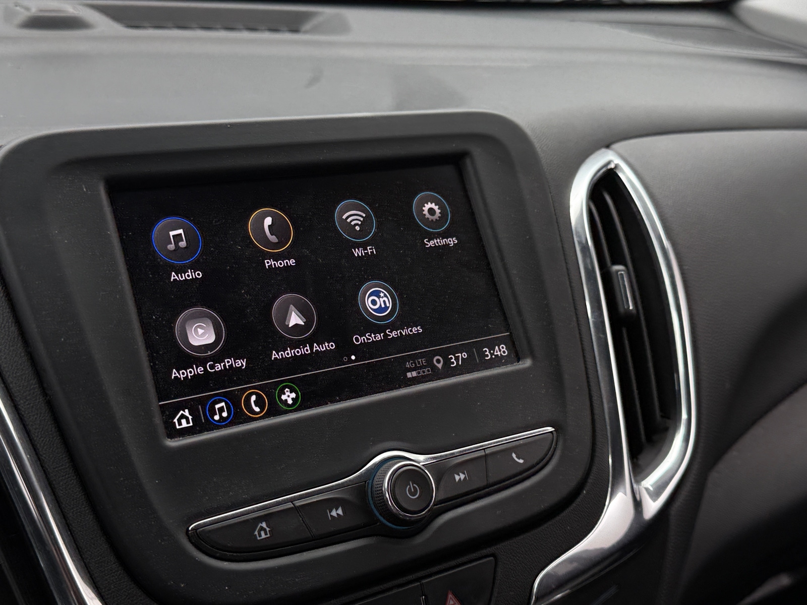 Thumbnail: 2023 Chevrolet Equinox - 4