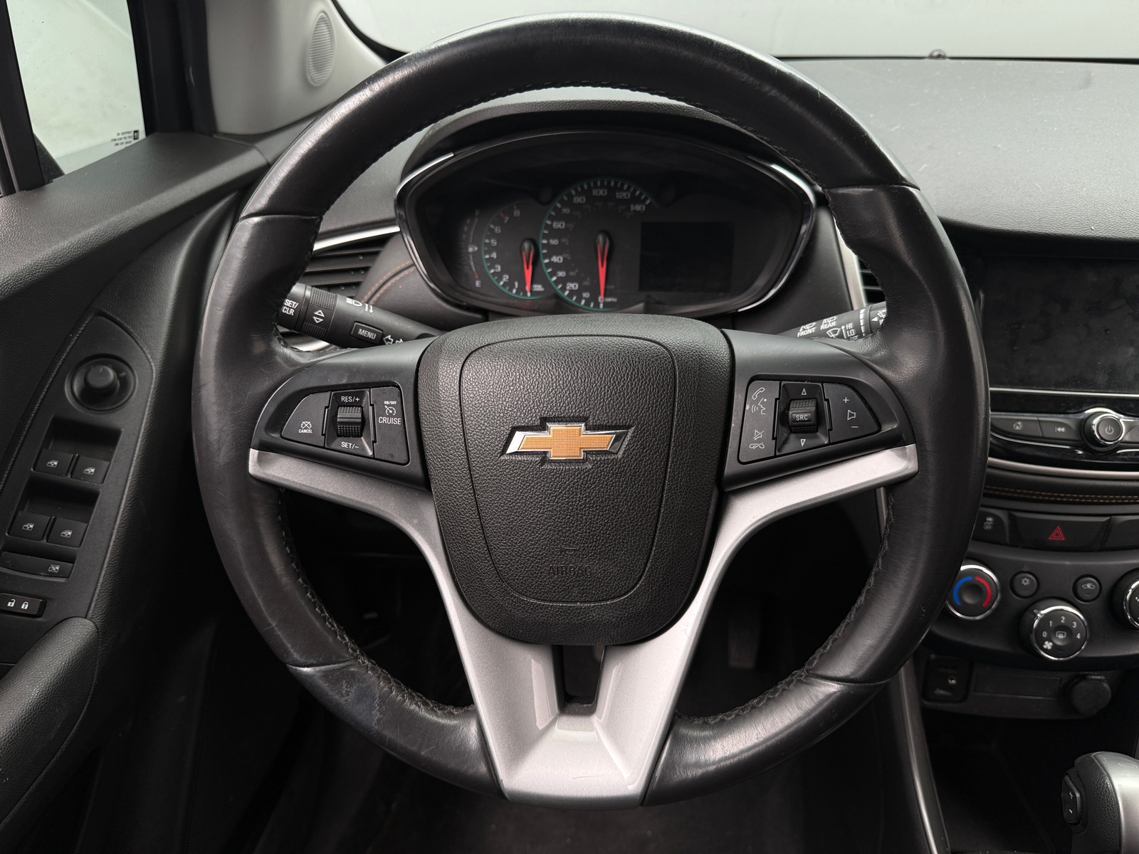 Thumbnail: 2018 Chevrolet Trax - 5