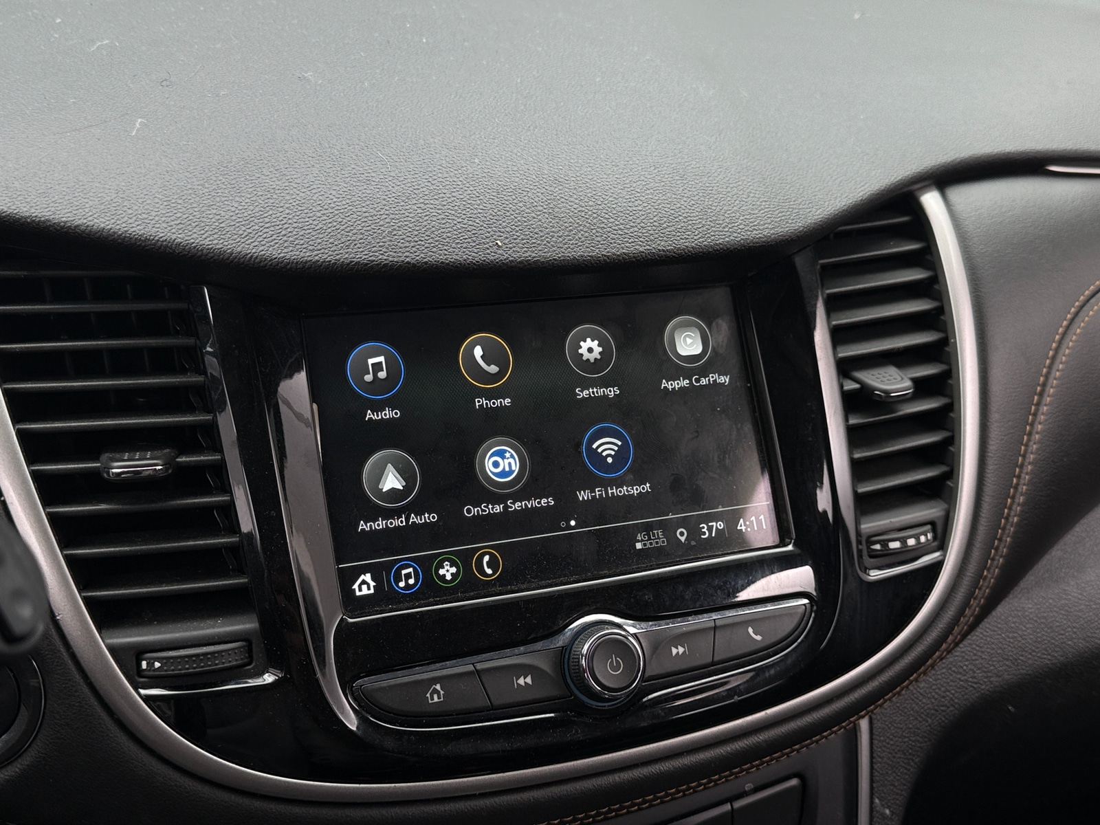 Thumbnail: 2018 Chevrolet Trax - 4