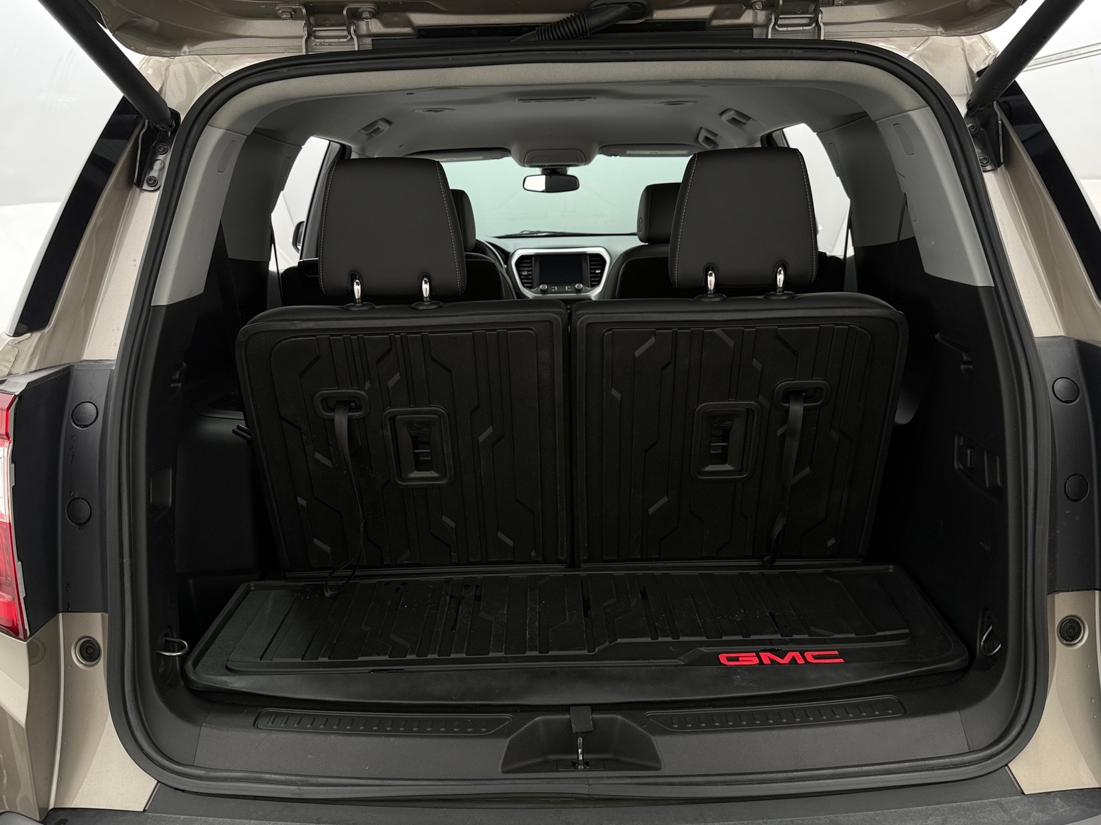 Thumbnail: 2022 GMC Acadia - 6