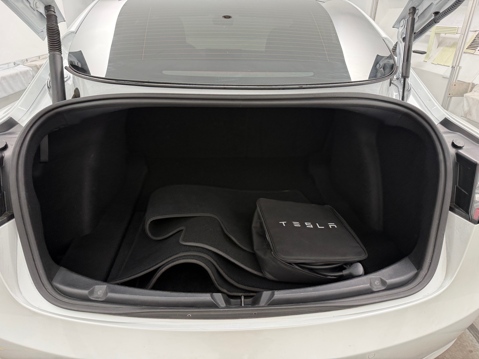 Thumbnail: 2022 Tesla Model 3 - 6