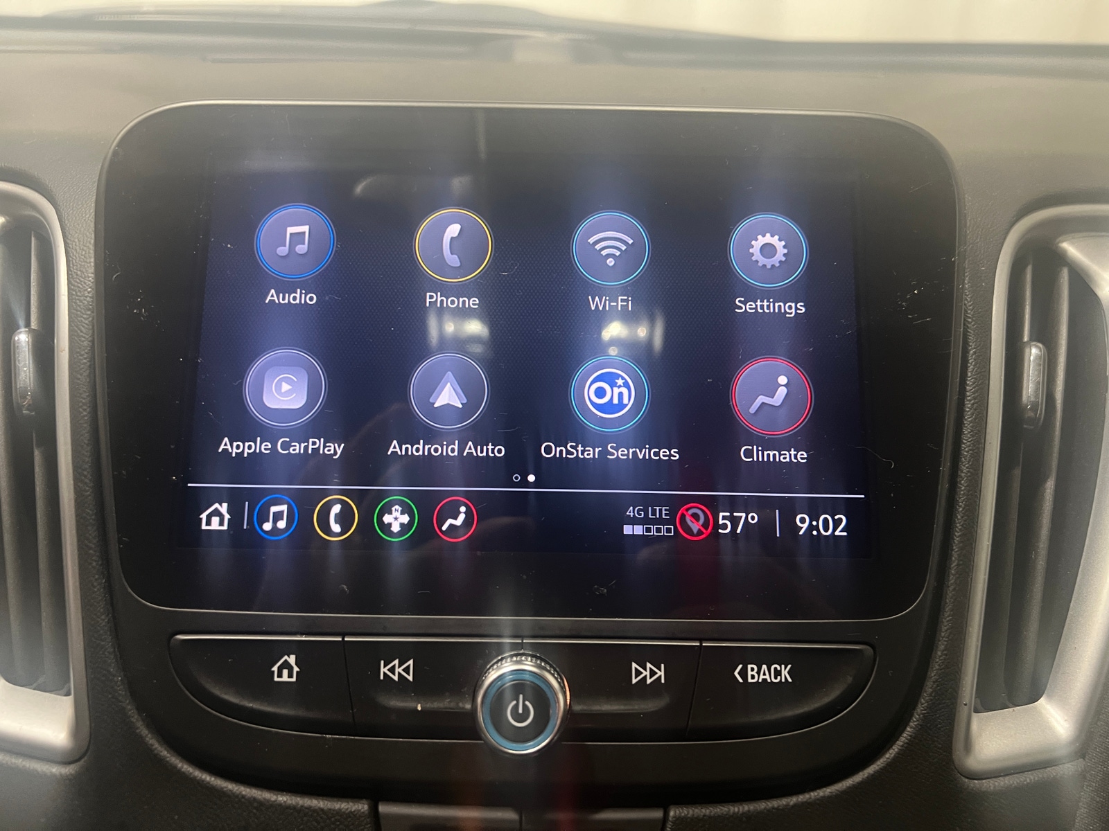 Thumbnail: 2024 Chevrolet Malibu - 4