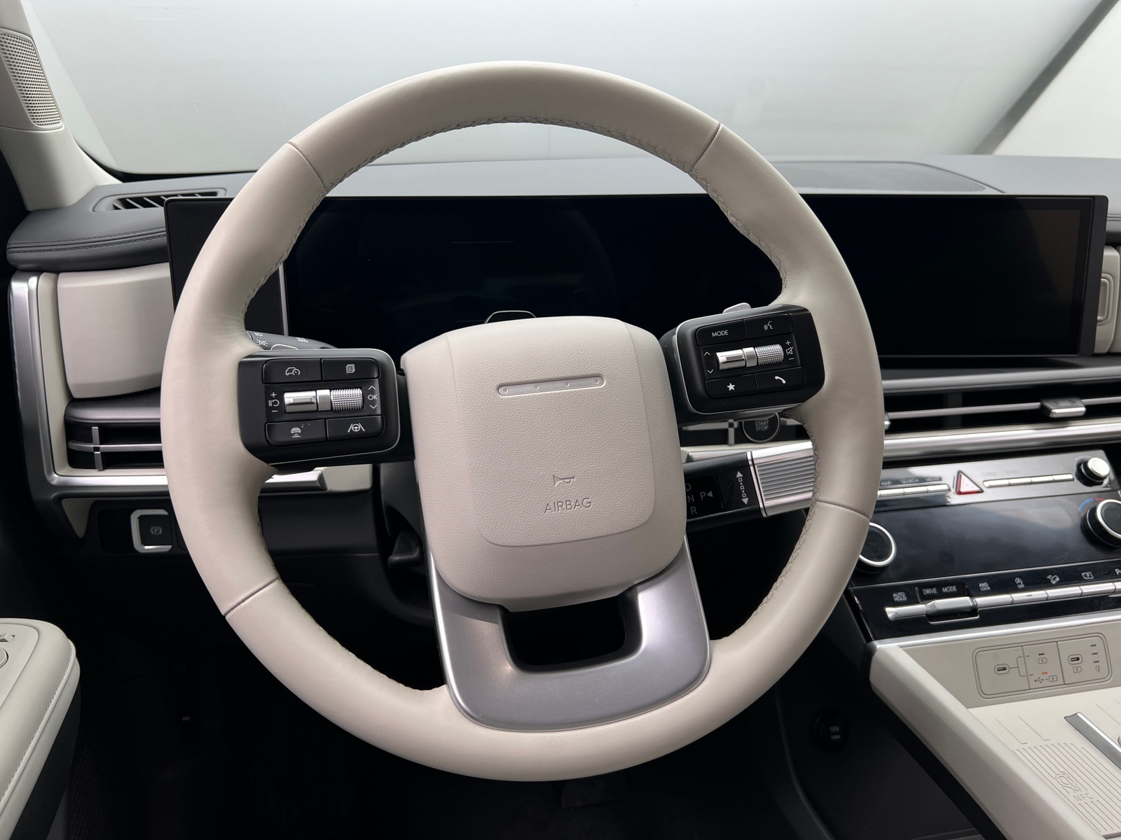 Thumbnail: 2025 Hyundai Santa Fe - 4