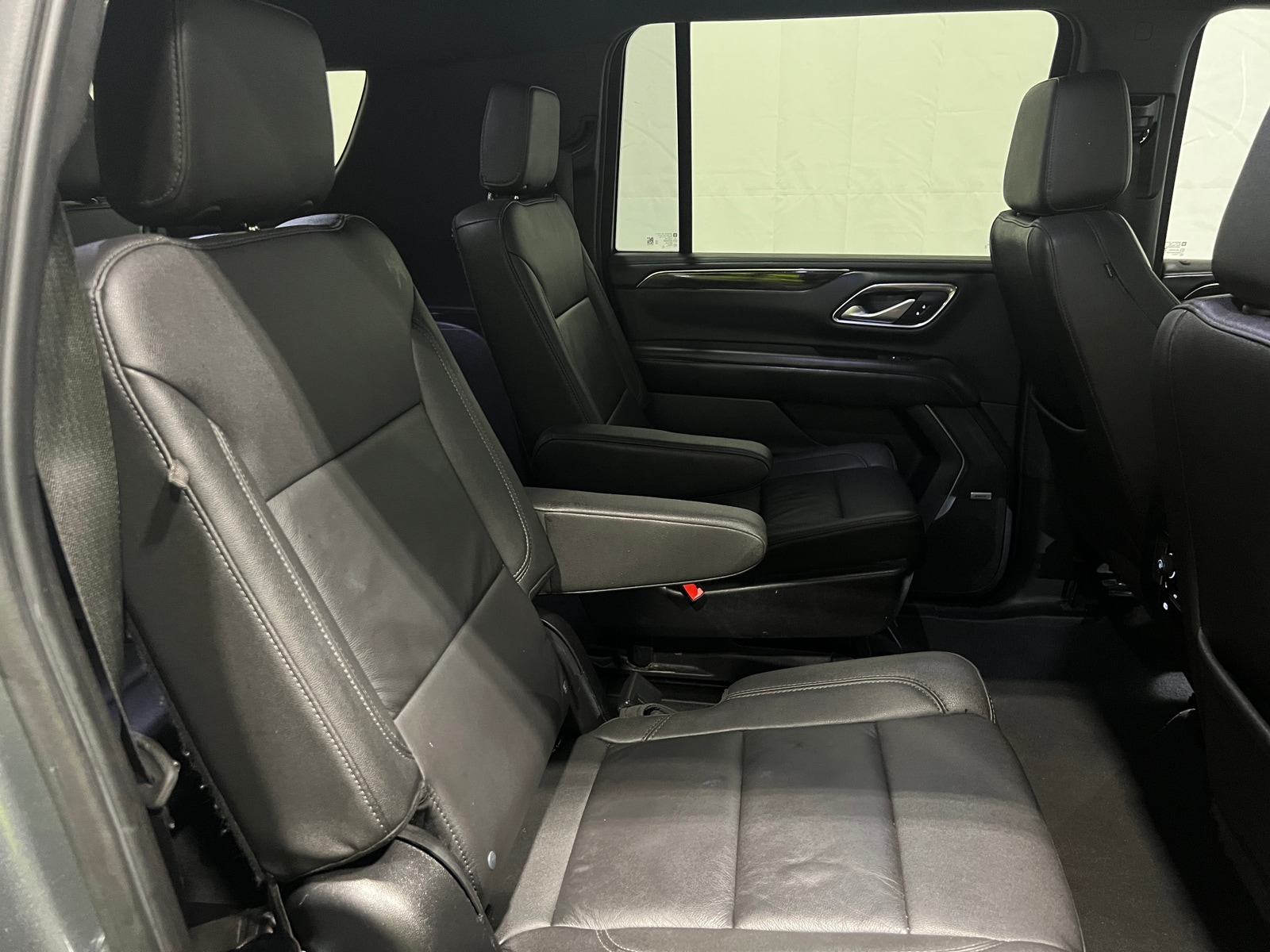 Thumbnail: 2022 Chevrolet Suburban - 5