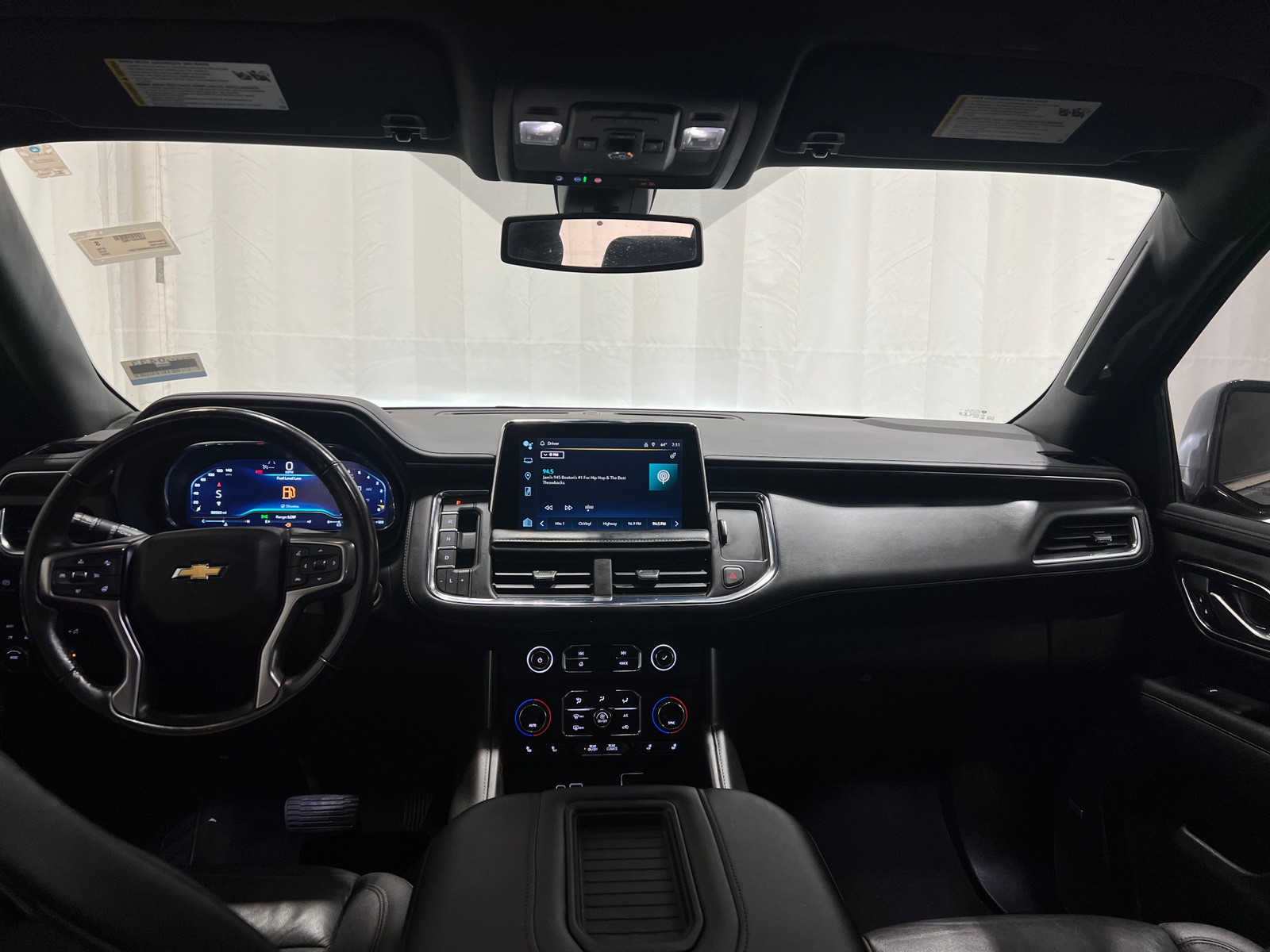 Thumbnail: 2022 Chevrolet Suburban - 2