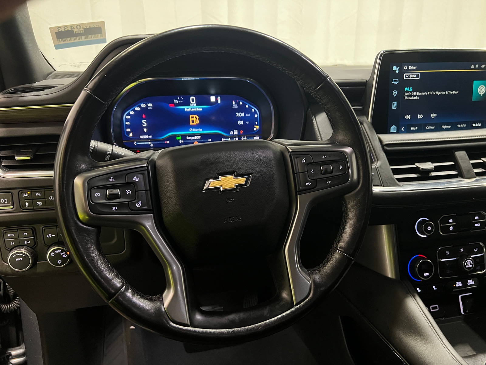 Thumbnail: 2022 Chevrolet Suburban - 4