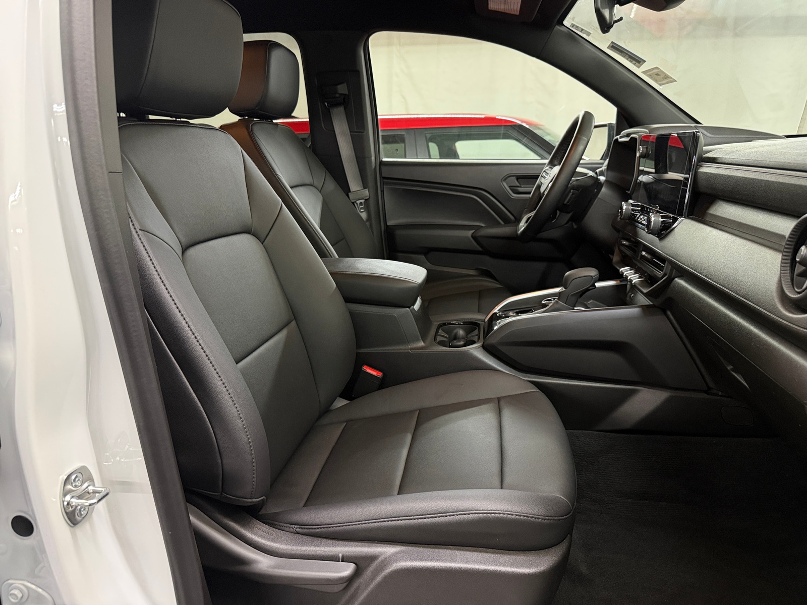 Thumbnail: 2025 Chevrolet Colorado - 2