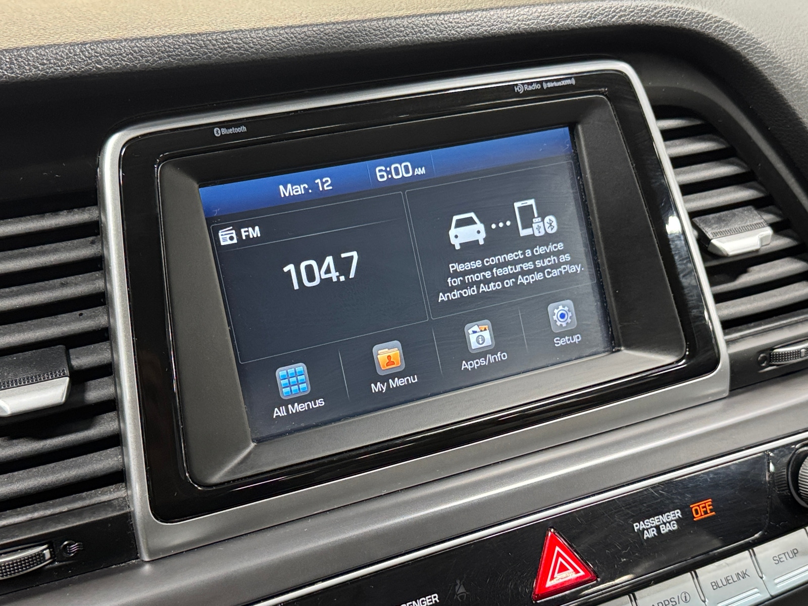 Thumbnail: 2019 Hyundai Sonata - 4