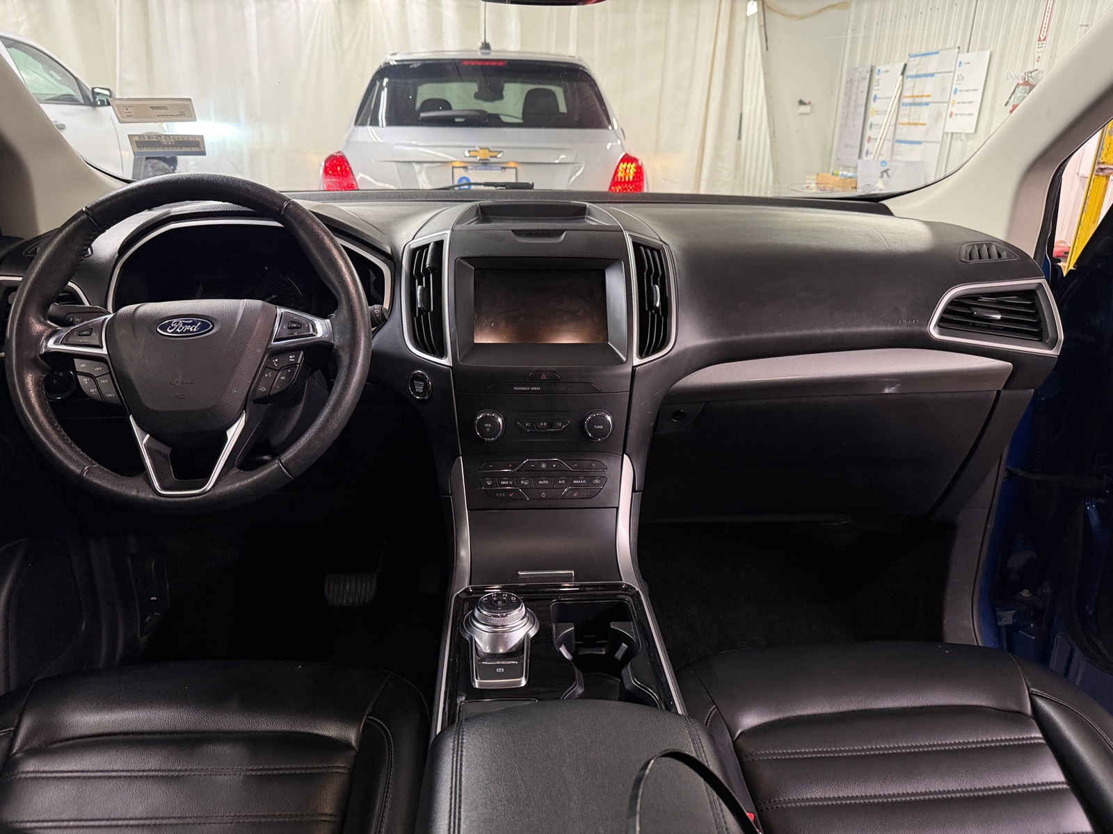 Thumbnail: 2020 Ford Edge - 2