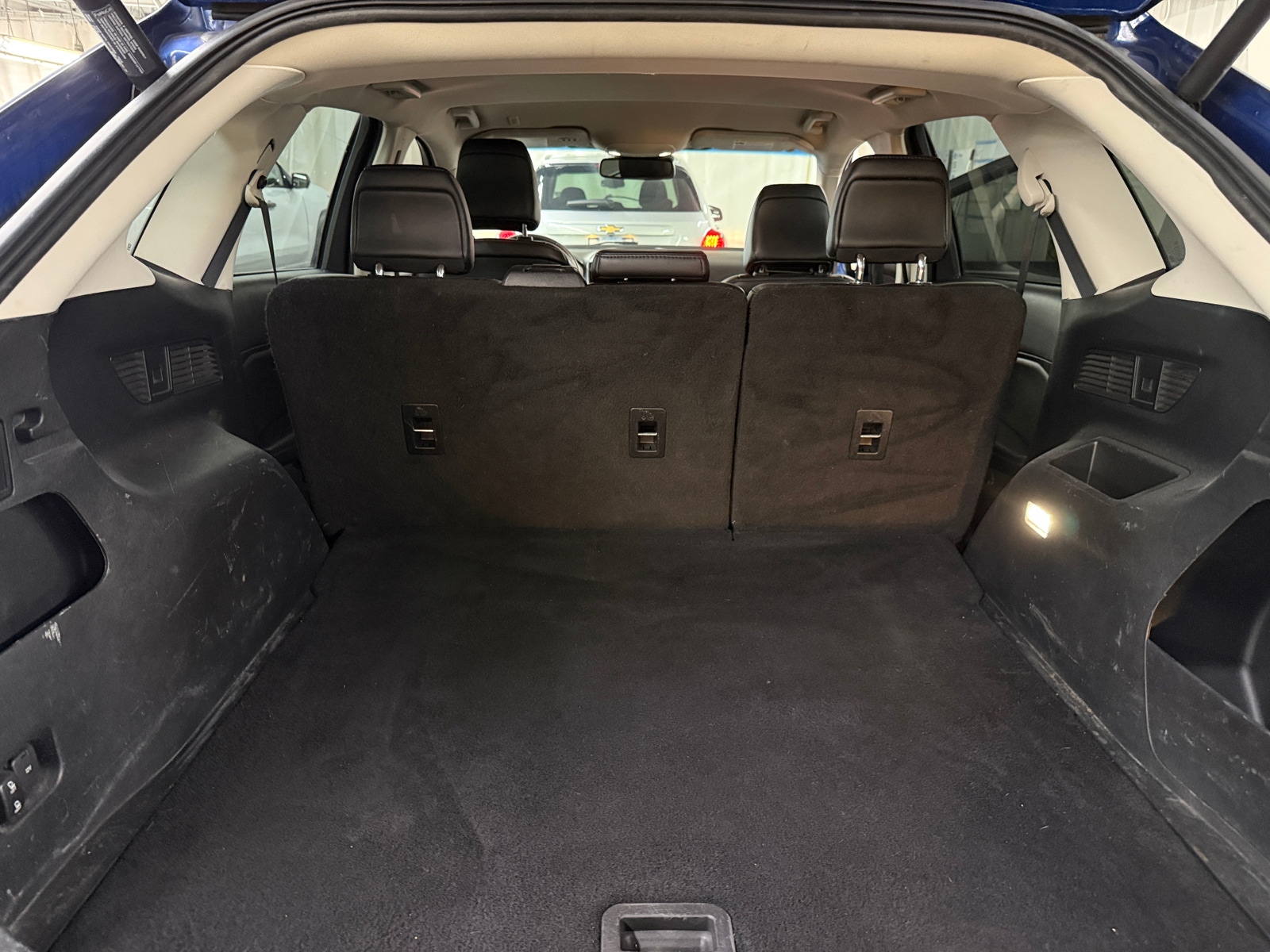 Thumbnail: 2020 Ford Edge - 6