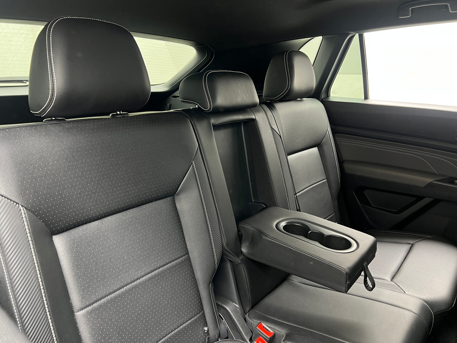 Thumbnail: 2023 Volkswagen Atlas - 5