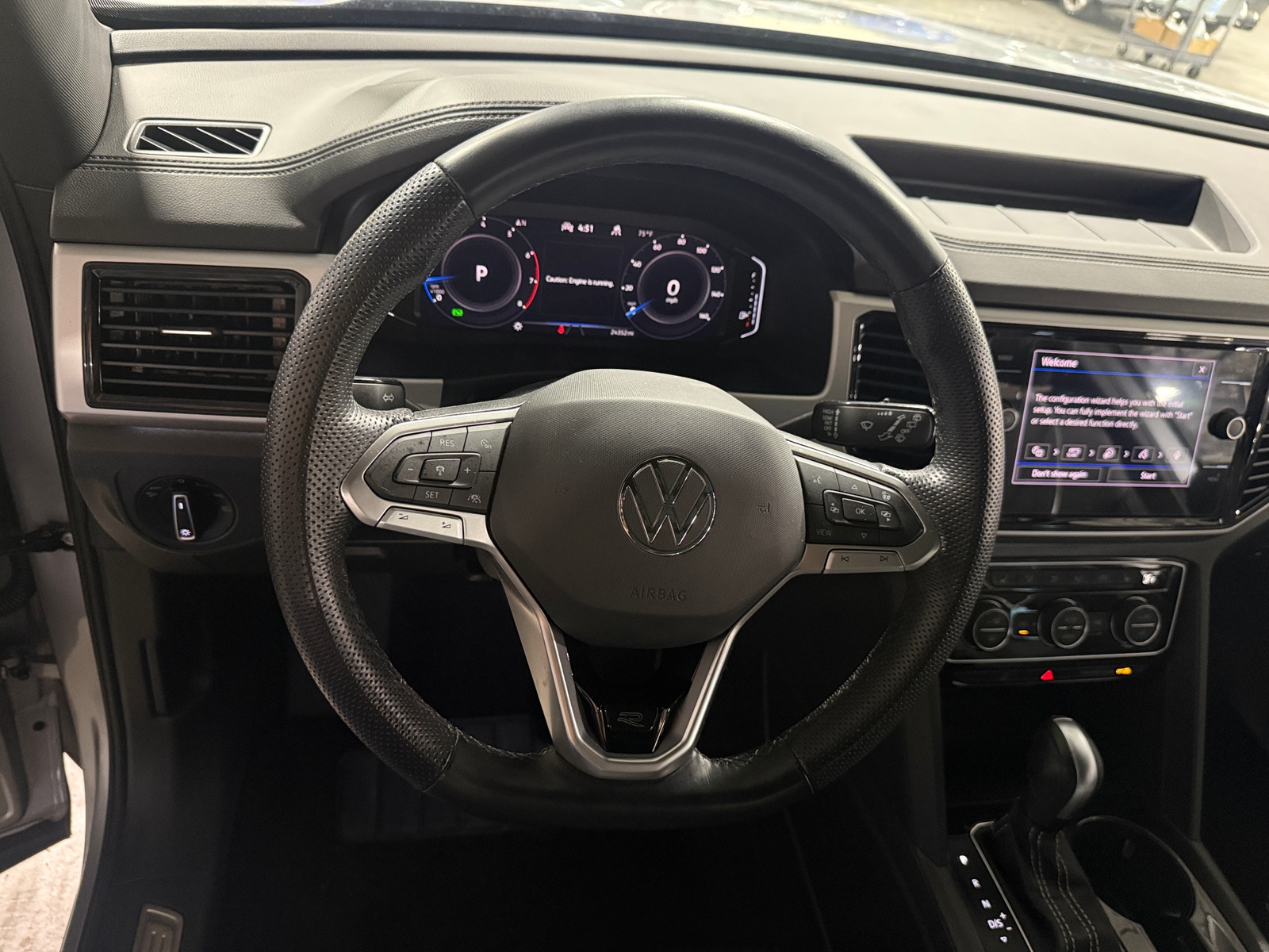 Thumbnail: 2023 Volkswagen Atlas - 4