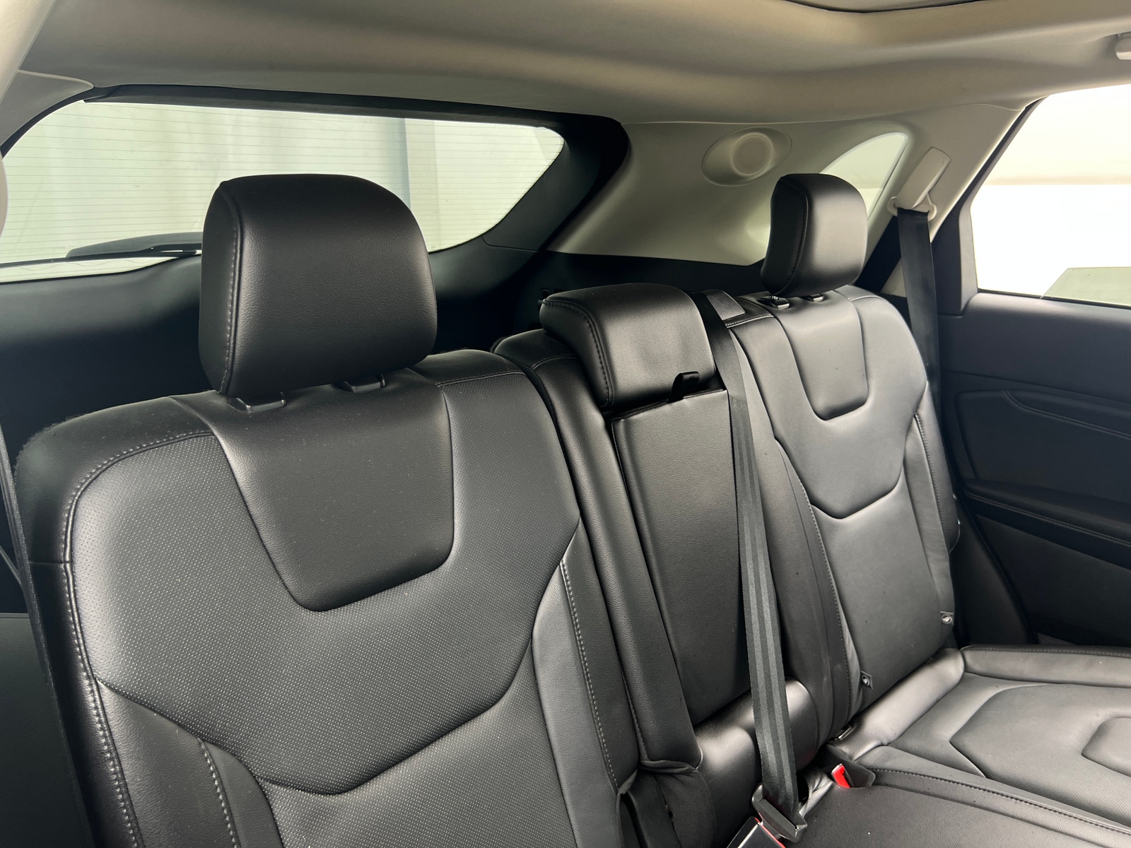 Thumbnail: 2018 Ford Edge - 5