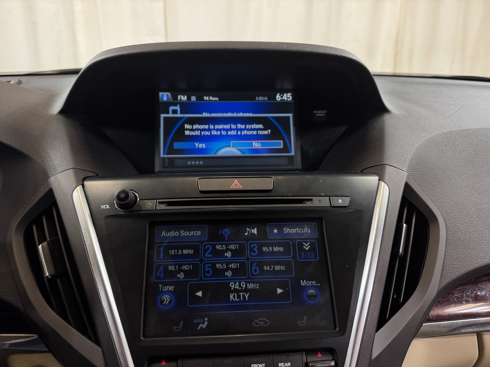 Thumbnail: 2015 Acura MDX - 3