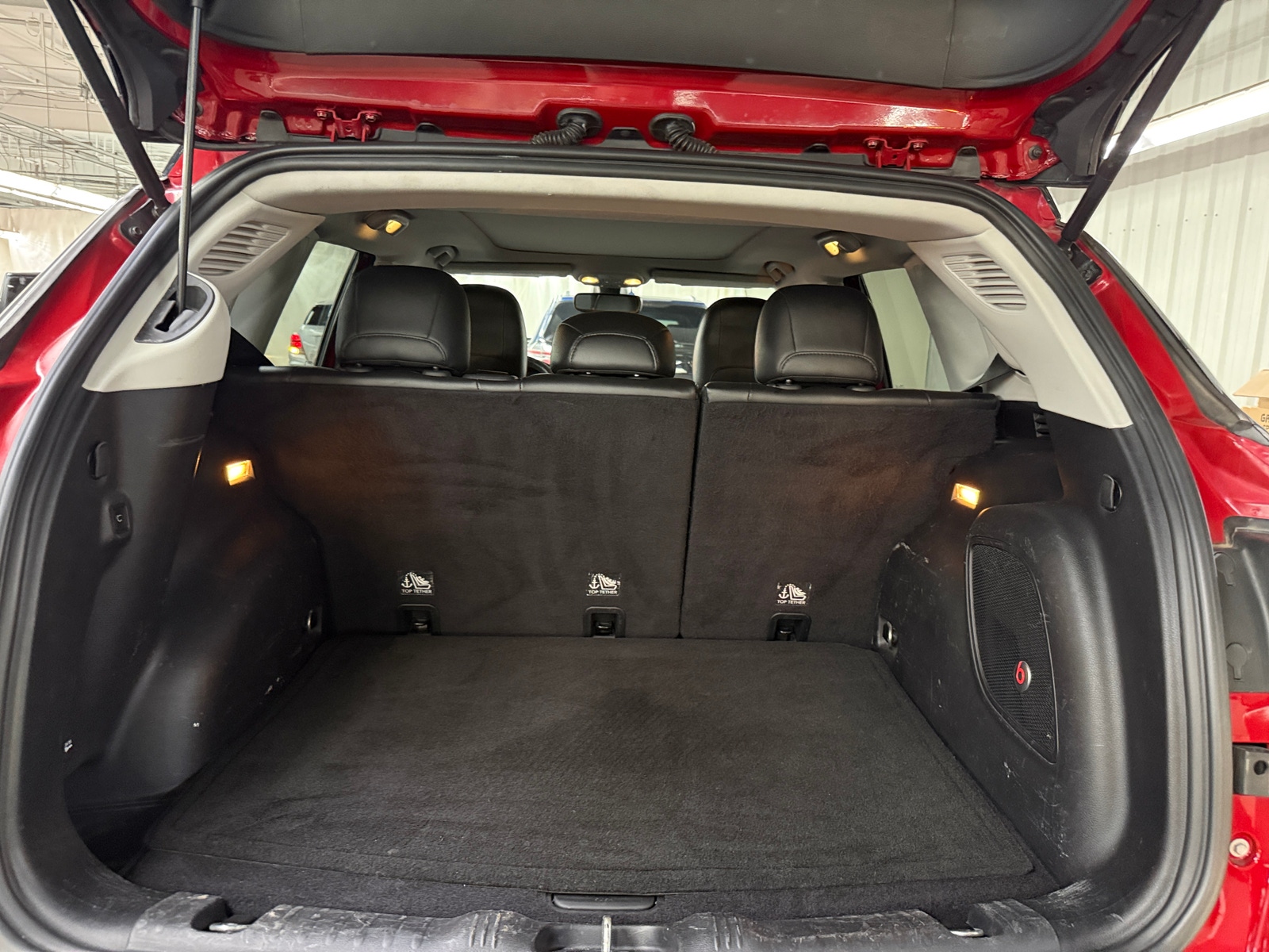 Thumbnail: 2018 Jeep Compass - 7