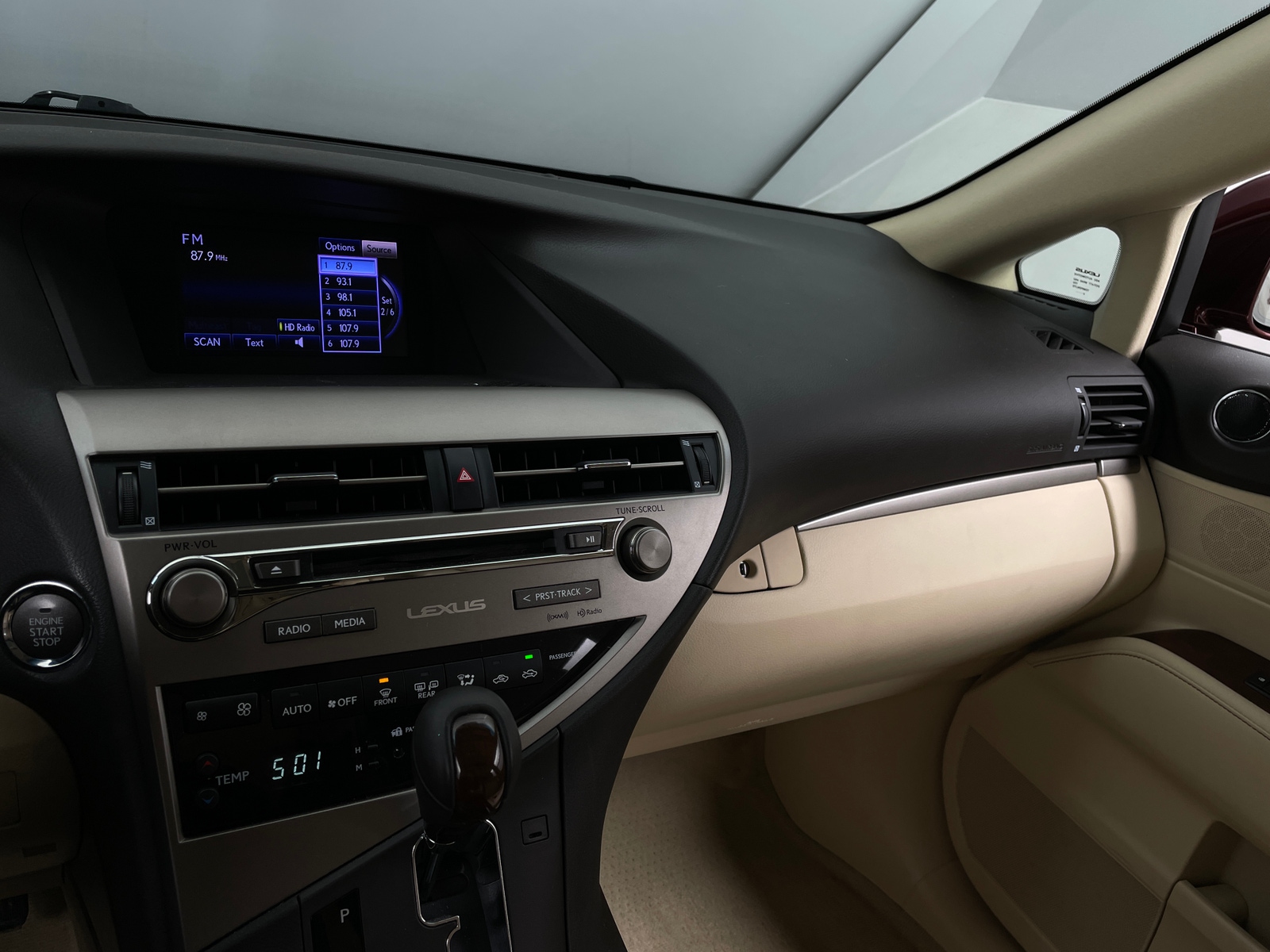 Thumbnail: 2015 Lexus RX - 4