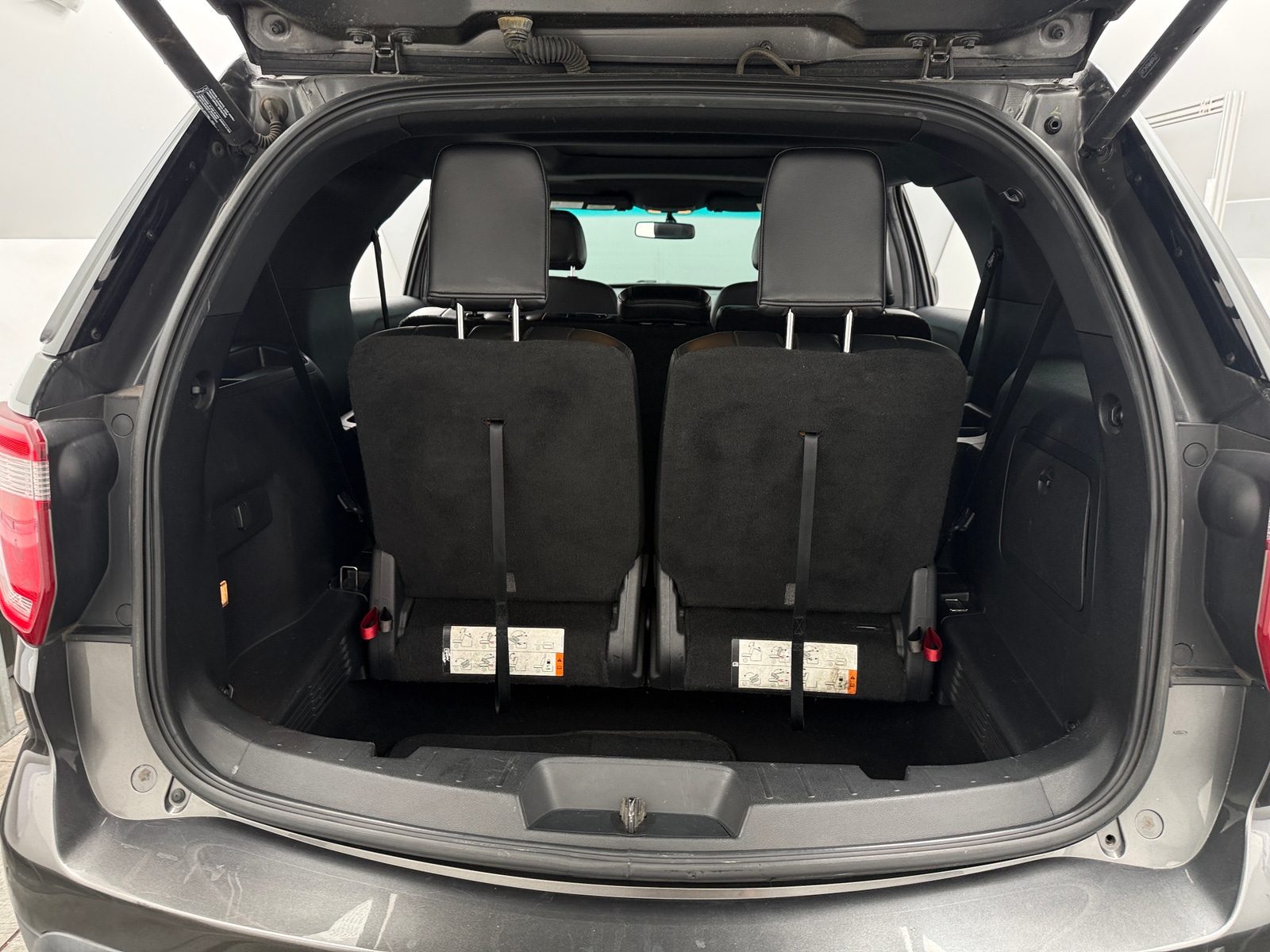 Thumbnail: 2016 Ford Explorer - 7