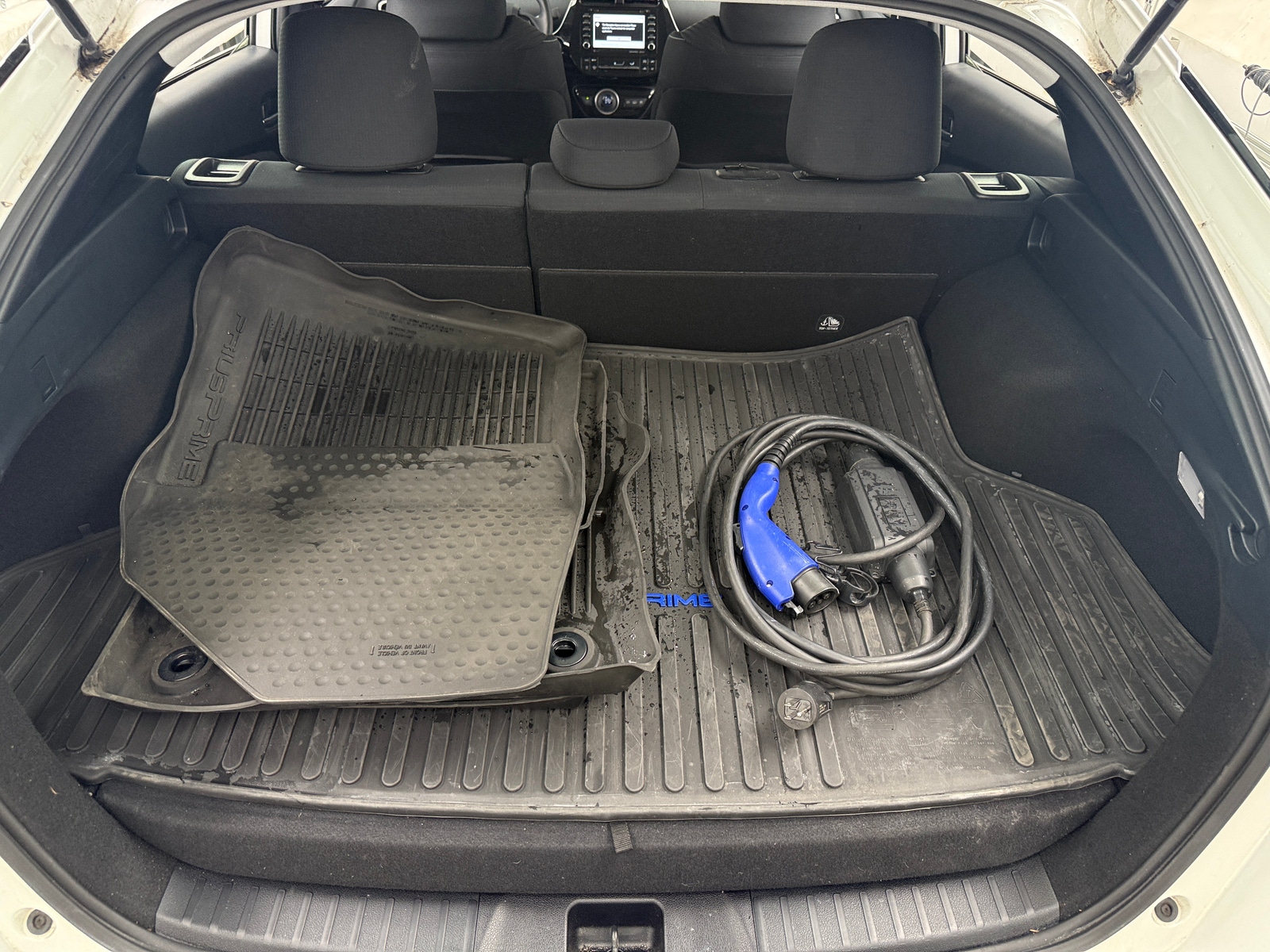 Thumbnail: 2022 Toyota Prius Prime - 7