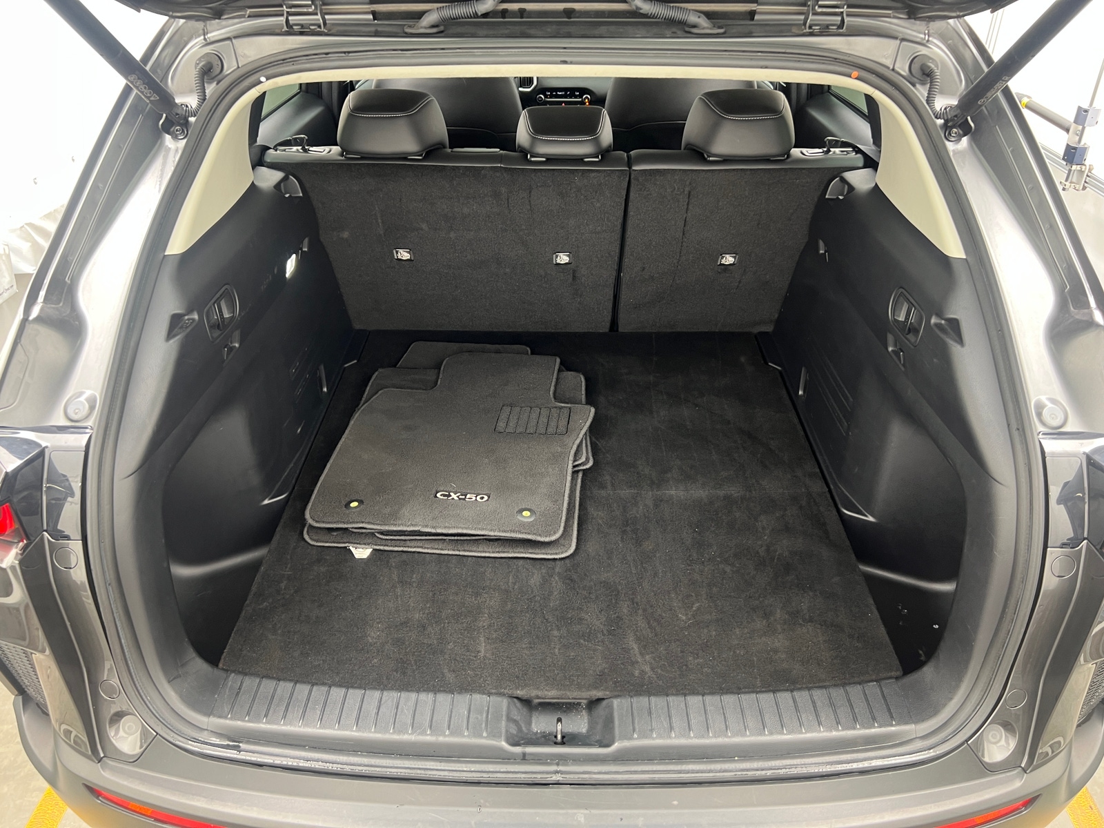 Thumbnail: 2025 Mazda CX-50 - 6