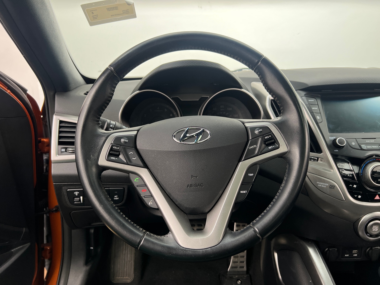 Thumbnail: 2016 Hyundai Veloster - 5