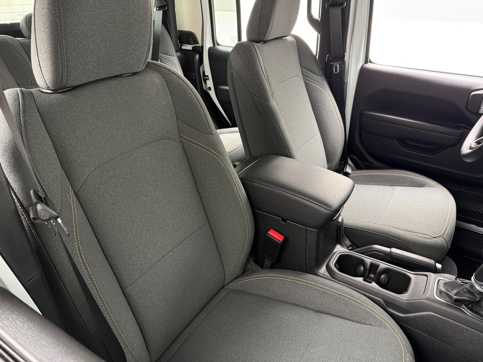 Thumbnail: 2025 Jeep Gladiator - 2