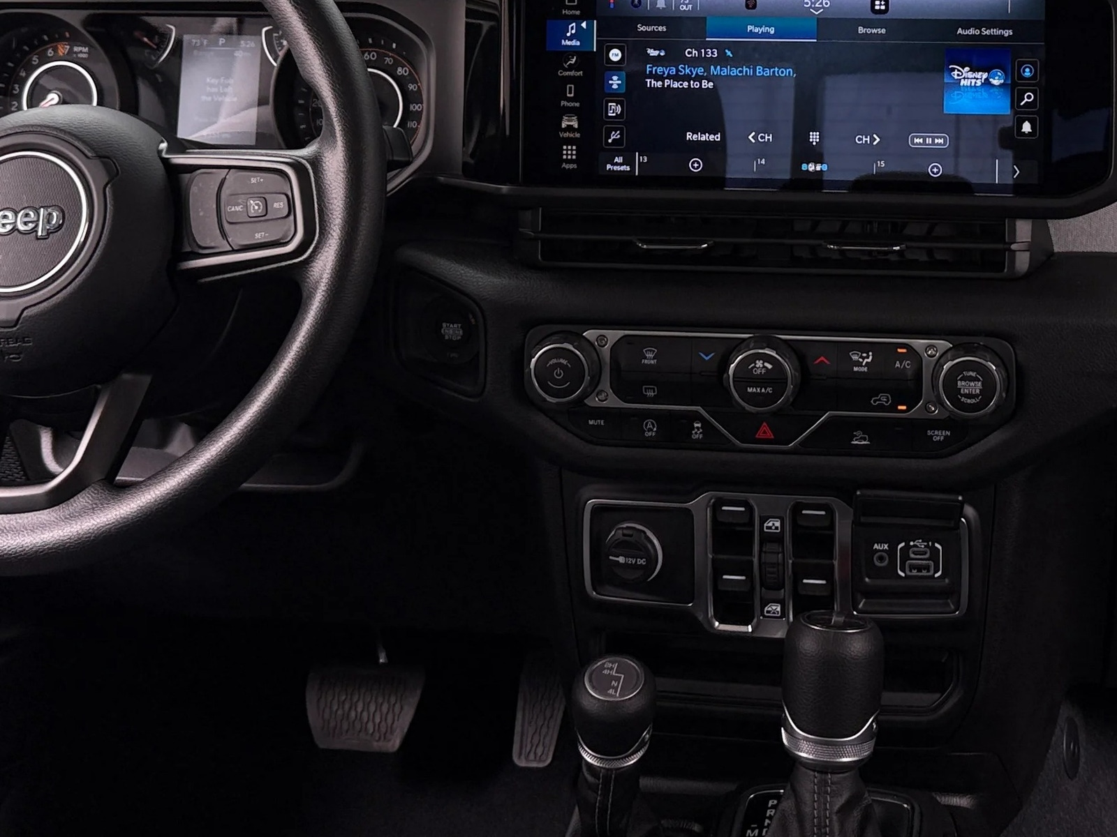 Thumbnail: 2025 Jeep Gladiator - 3