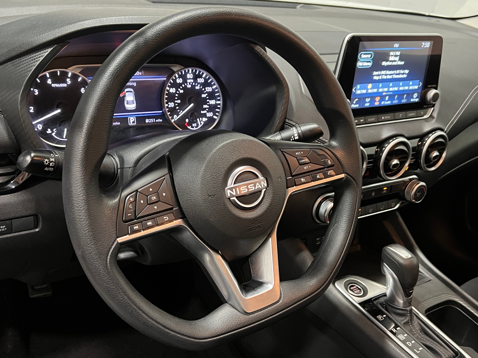 Thumbnail: 2024 Nissan Sentra - 5