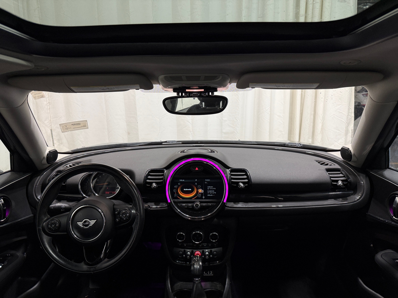 Thumbnail: 2017 MINI Cooper Clubman - 2