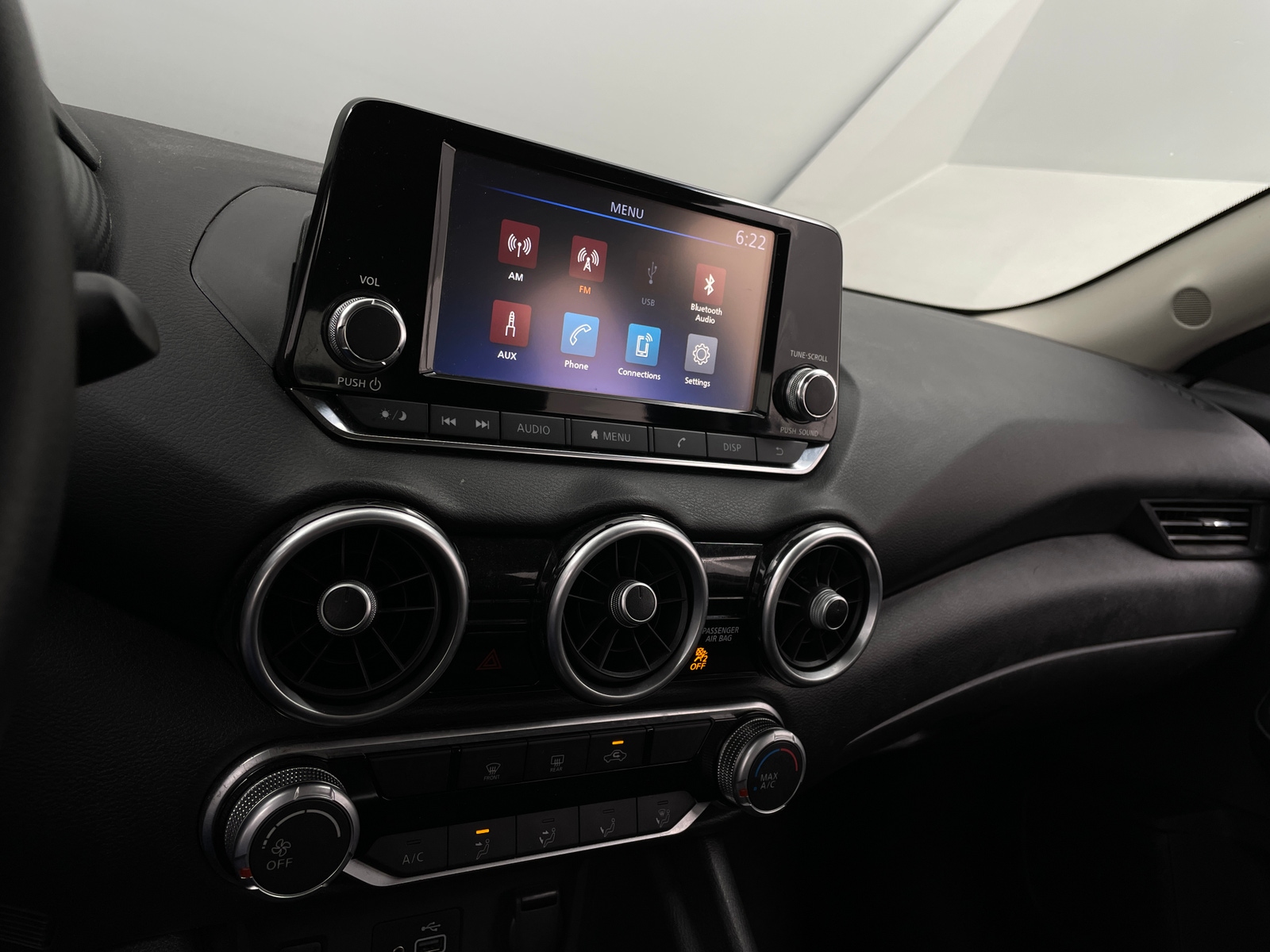 Thumbnail: 2024 Nissan Sentra - 4