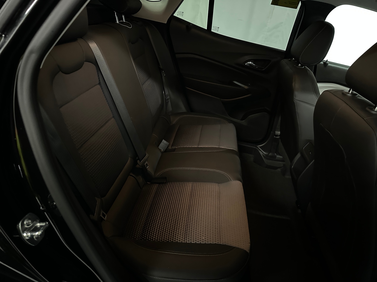 Thumbnail: 2025 Chevrolet Trax - 6