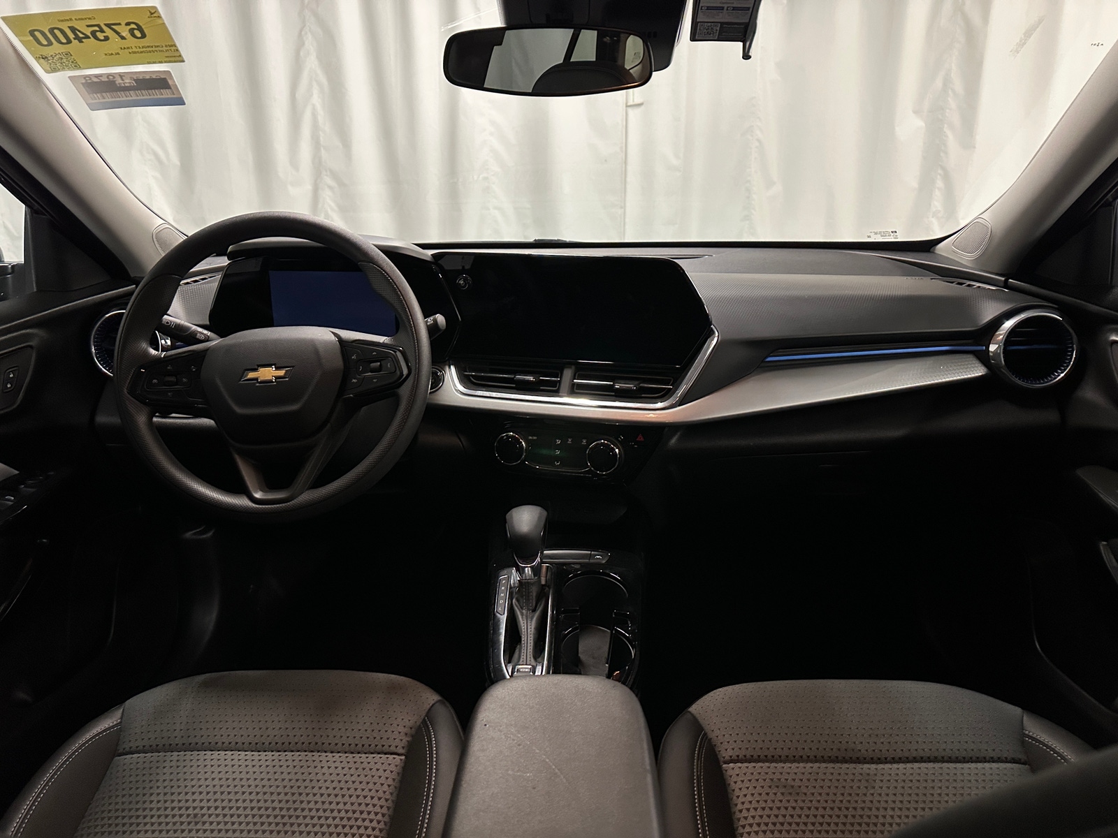 Thumbnail: 2025 Chevrolet Trax - 3