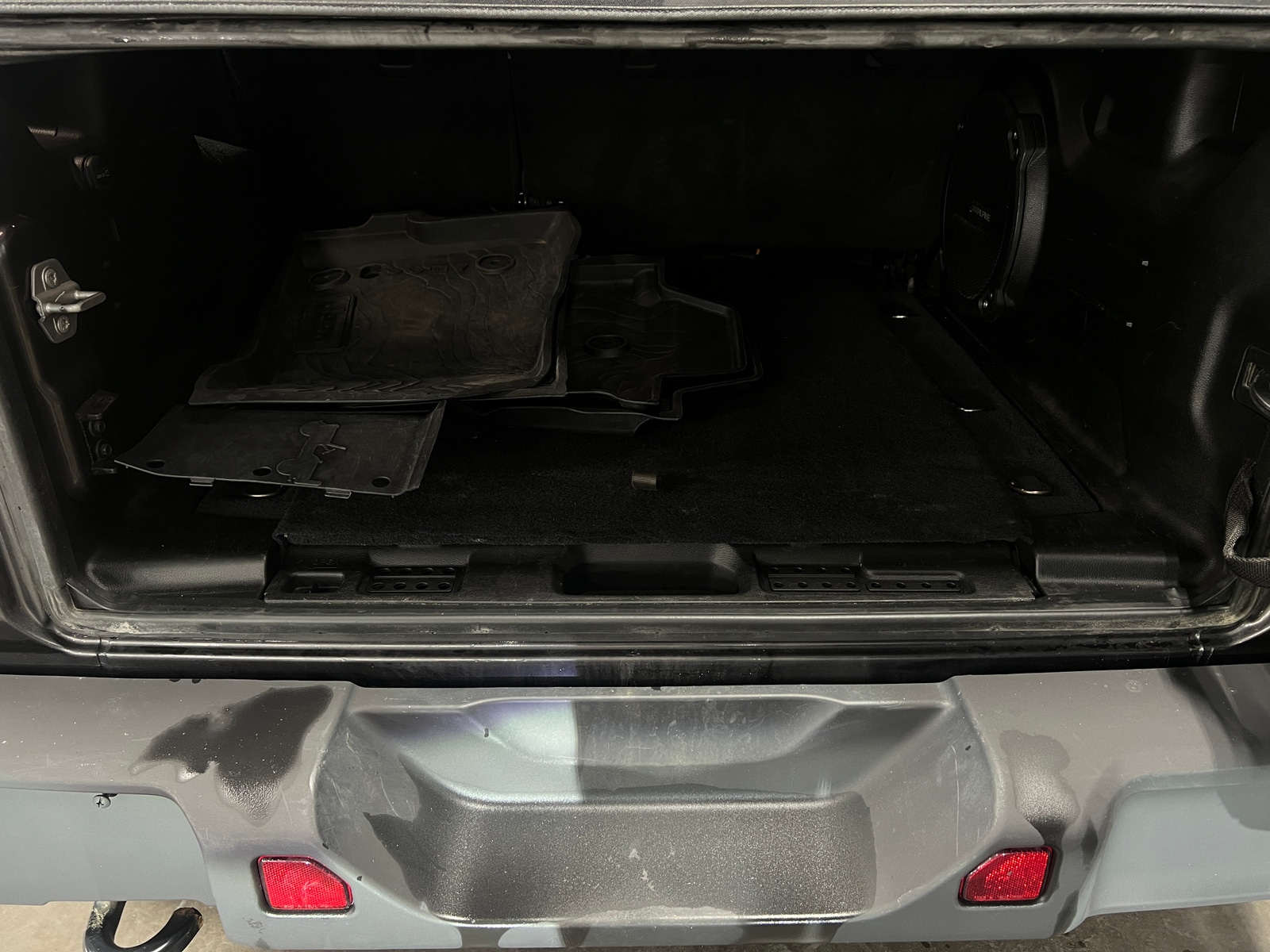 Thumbnail: 2019 Jeep Wrangler - 7