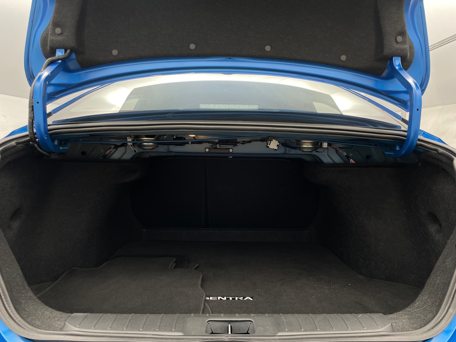 Thumbnail: 2025 Nissan Sentra - 7