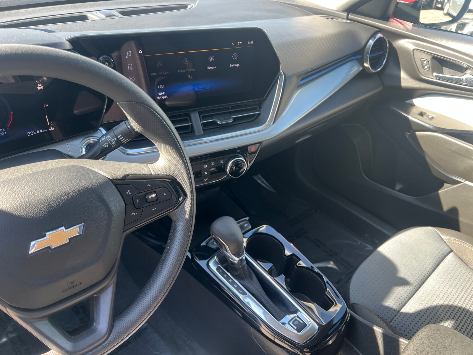 Thumbnail: 2025 Chevrolet Trax - 4