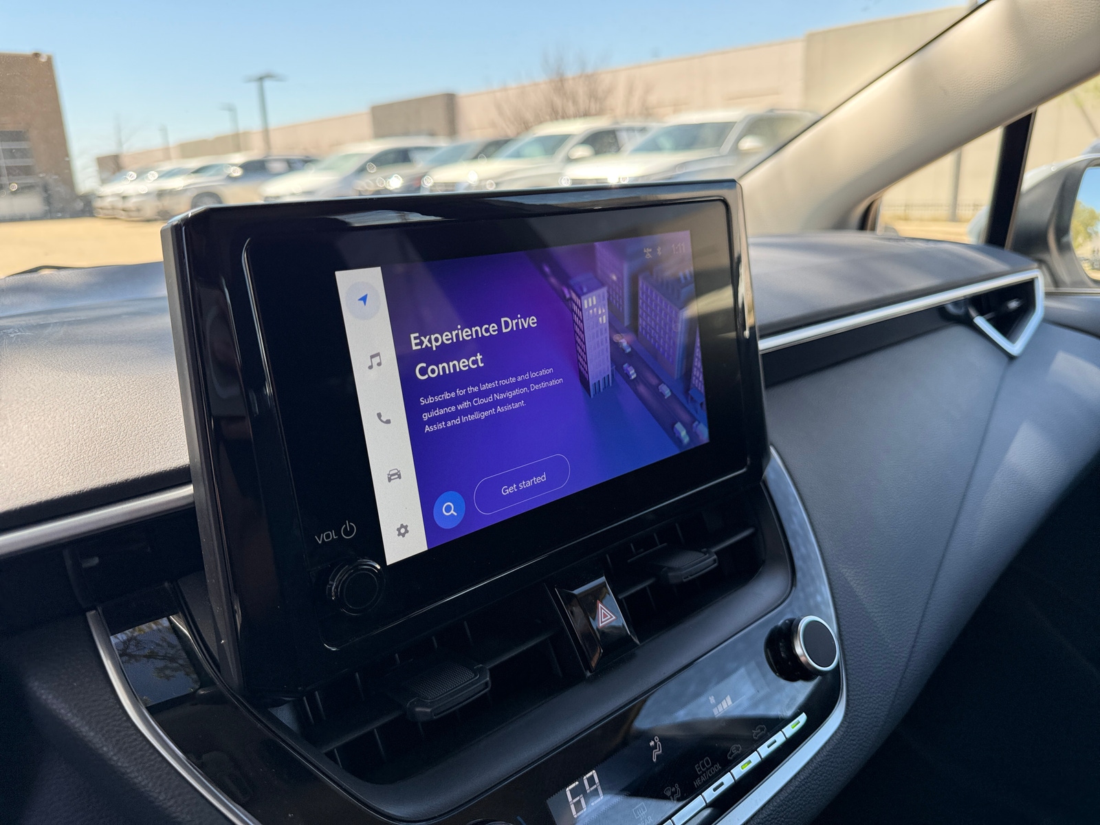 Thumbnail: 2025 Toyota Corolla - 4