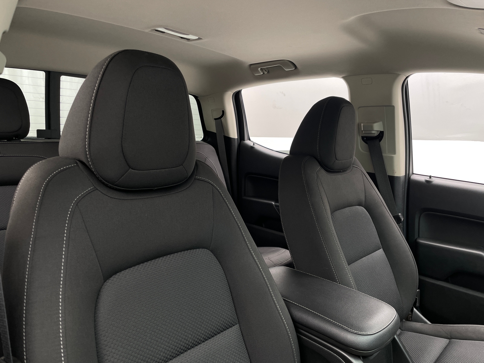 Thumbnail: 2022 Chevrolet Colorado - 2