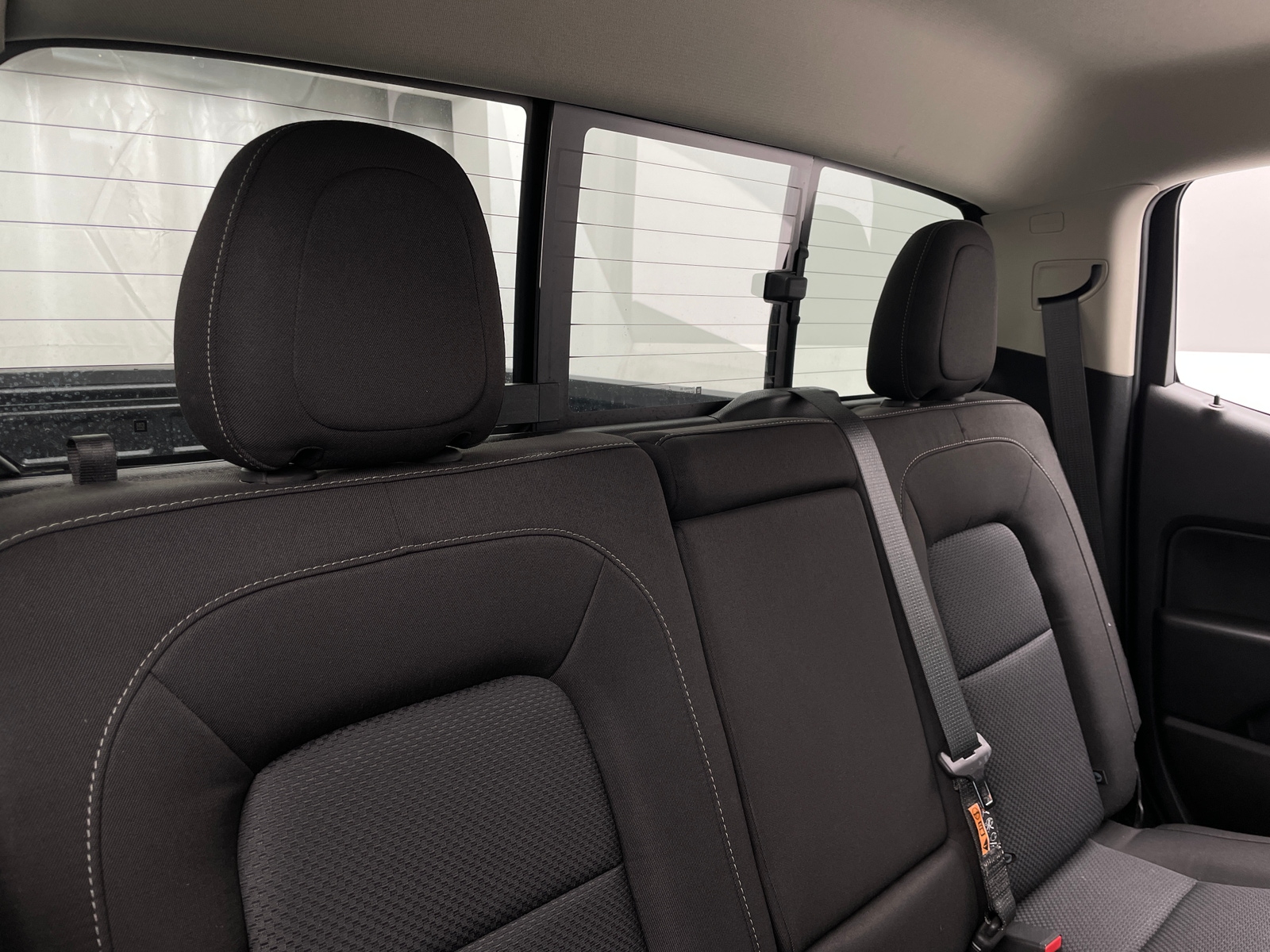 Thumbnail: 2022 Chevrolet Colorado - 6