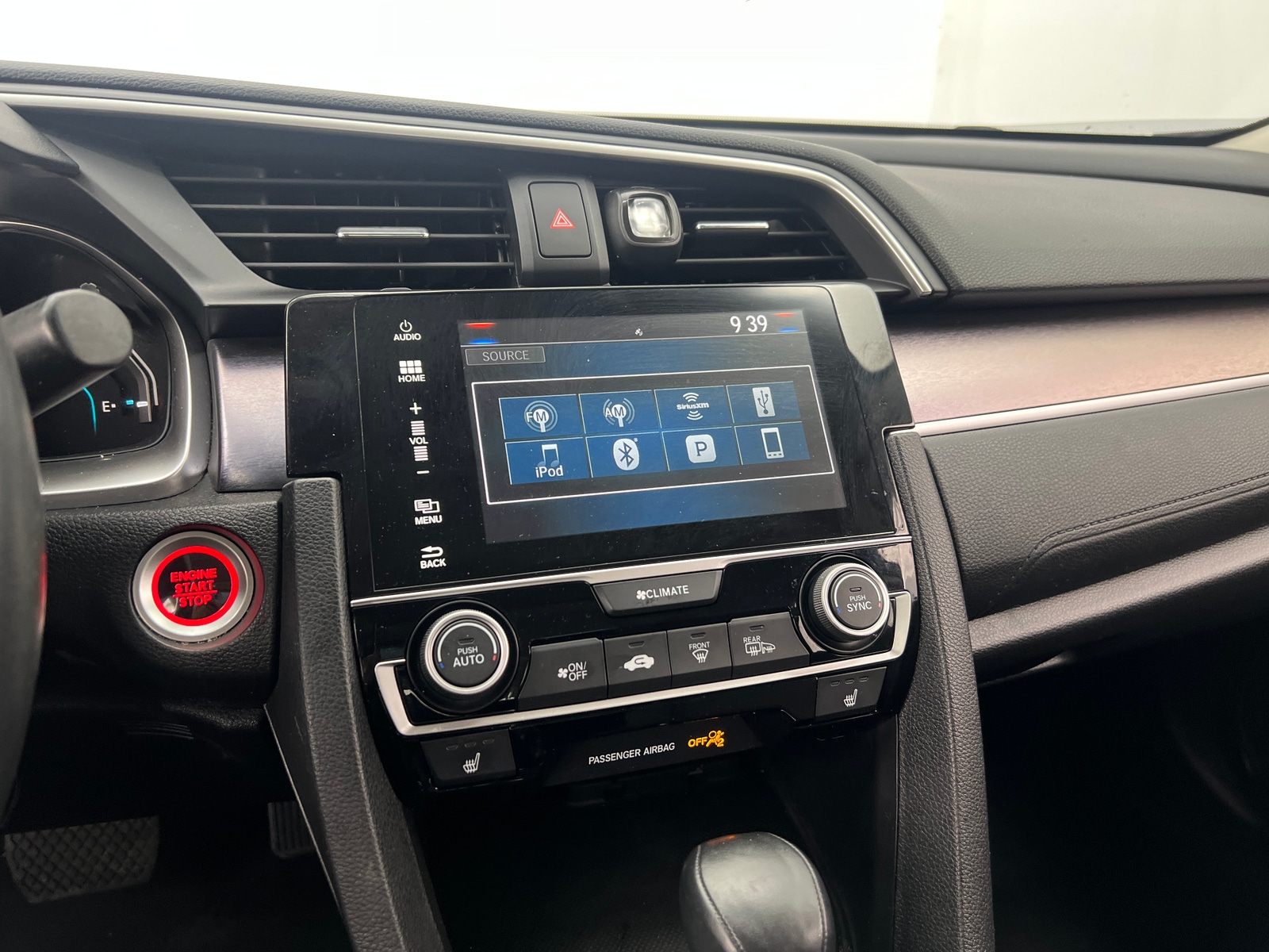 Thumbnail: 2018 Honda Civic - 3