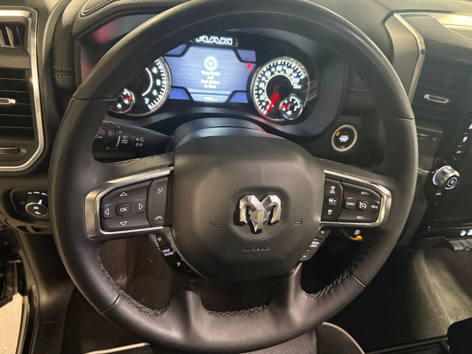 Thumbnail: 2025 RAM 1500 - 4