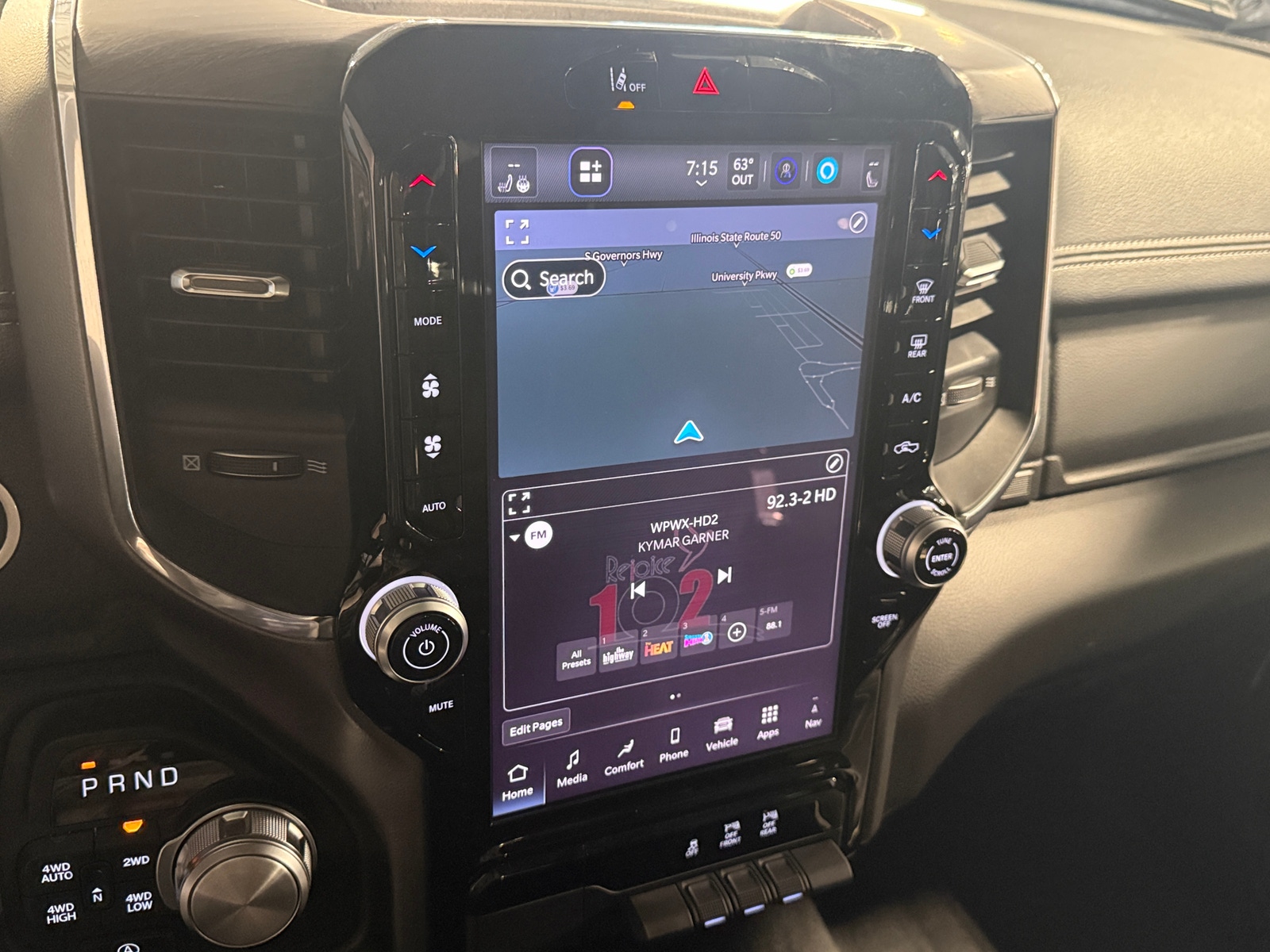 Thumbnail: 2025 RAM 1500 - 3