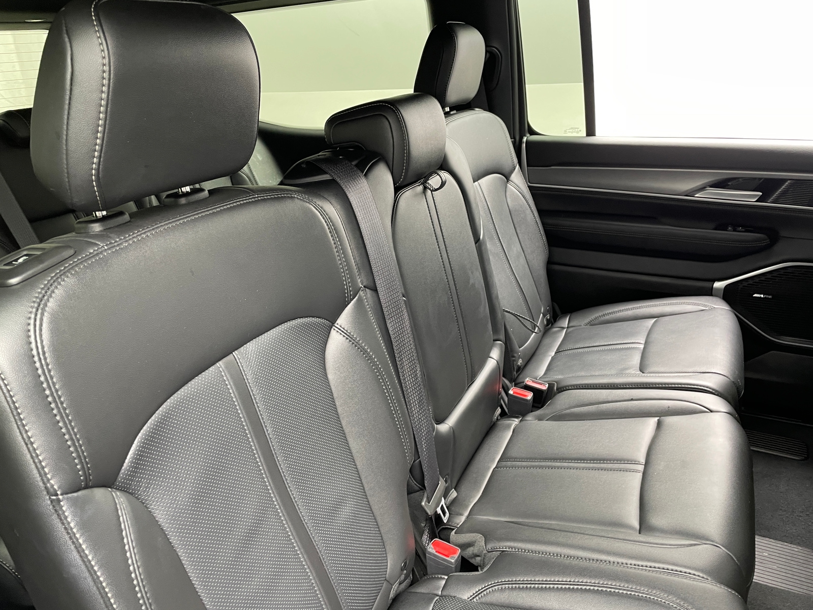 Thumbnail: 2025 Jeep Wagoneer - 5