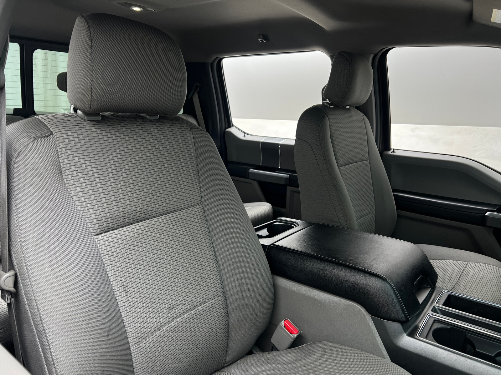 Thumbnail: 2016 Ford Econoline - 2