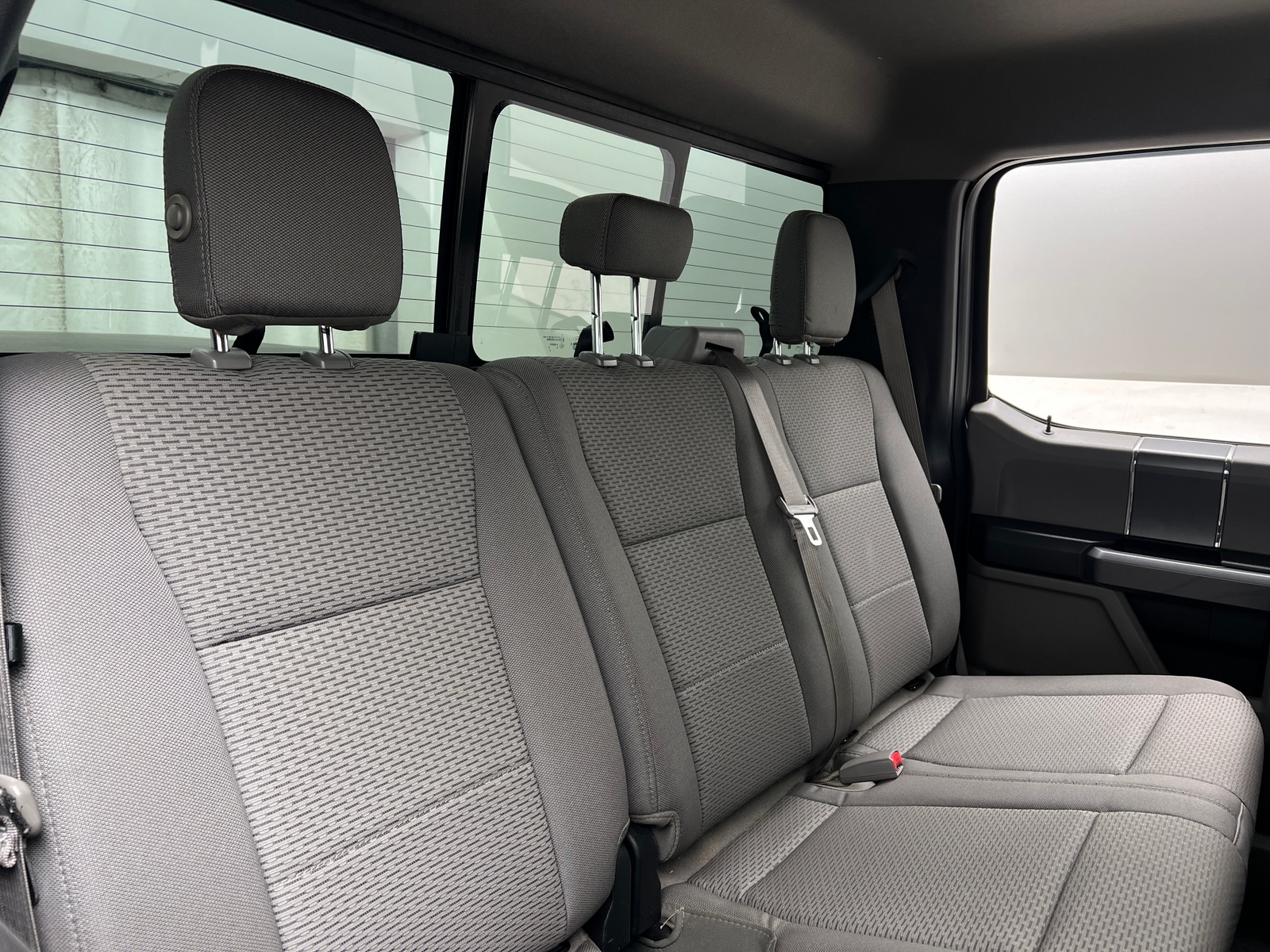 Thumbnail: 2016 Ford Econoline - 6