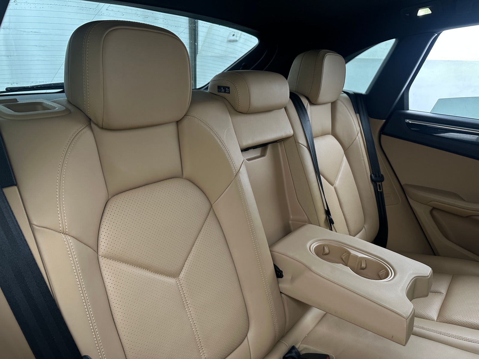 Thumbnail: 2017 Porsche Macan - 5