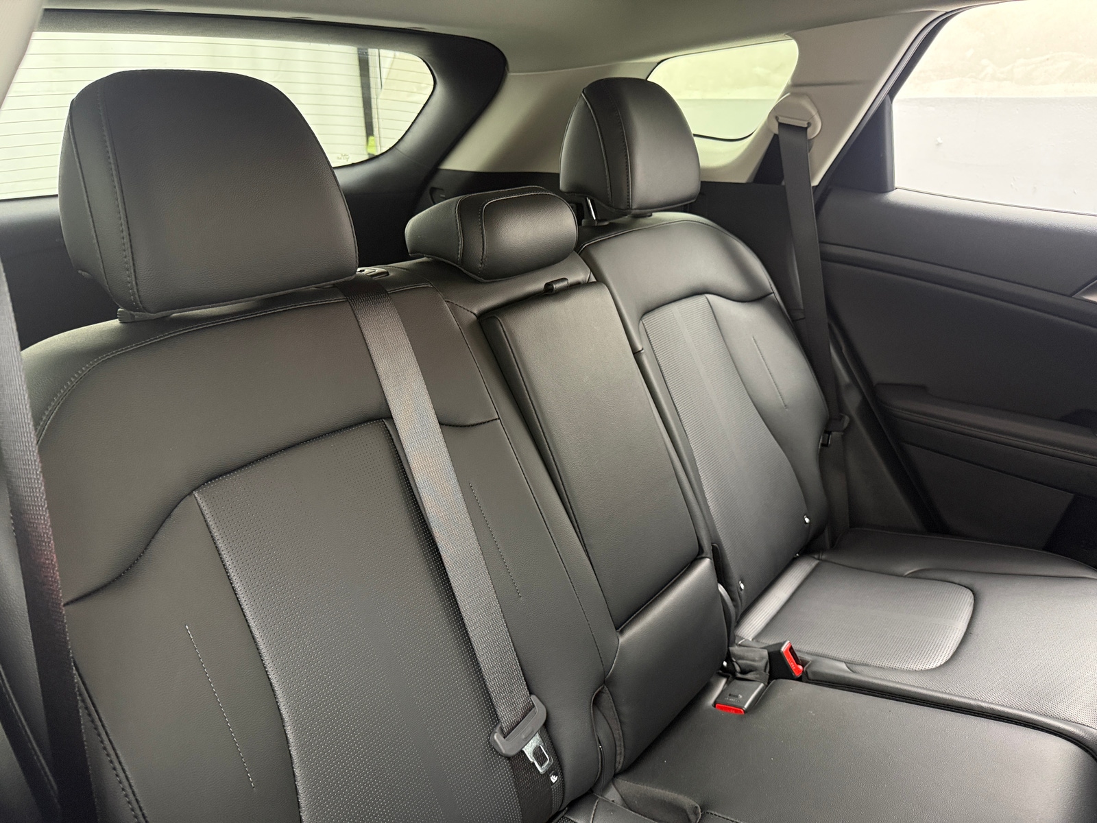 Thumbnail: 2026 Kia Sportage - 5