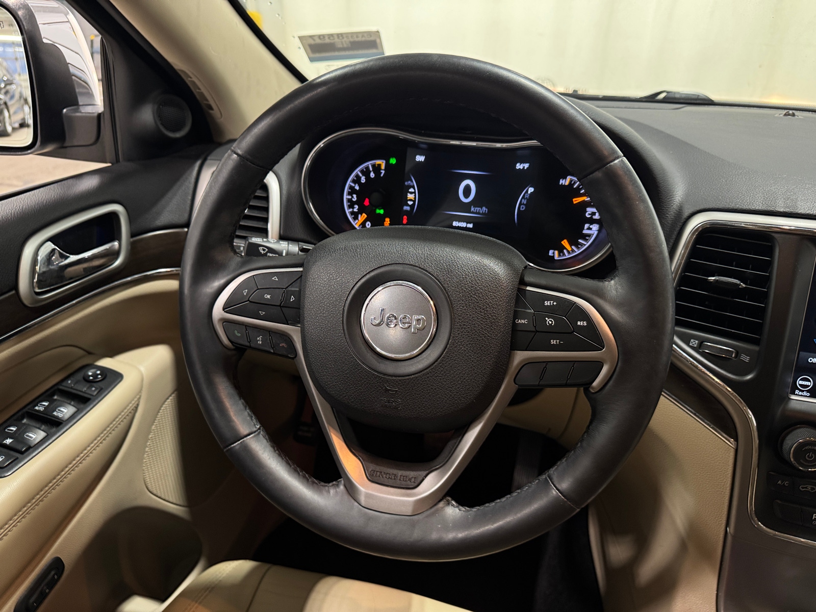 Thumbnail: 2018 Jeep Grand Cherokee - 4