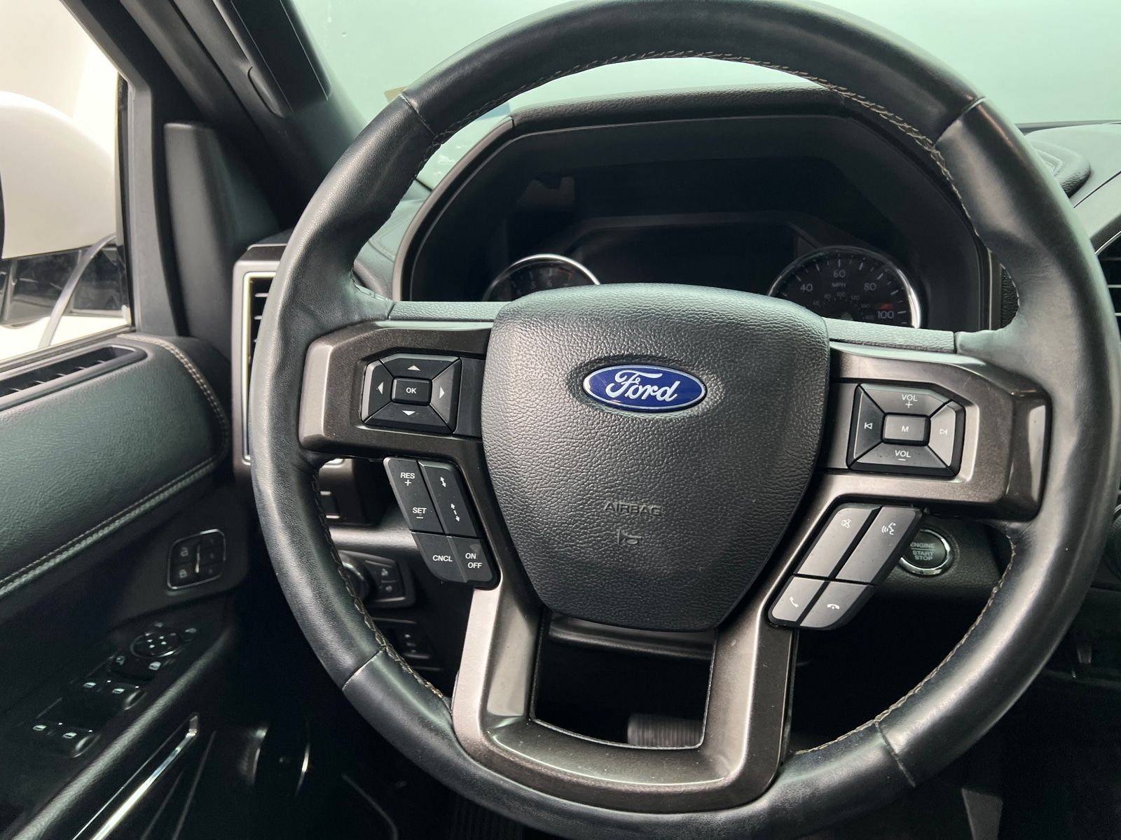 Thumbnail: 2021 Ford Expedition - 4