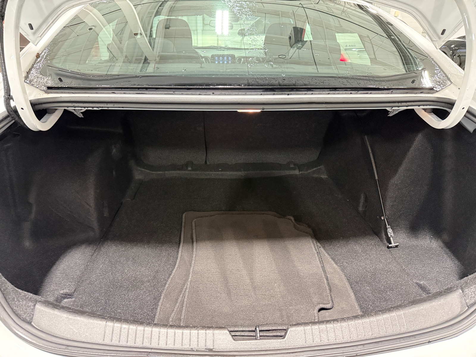 Thumbnail: 2024 Chevrolet Malibu - 7