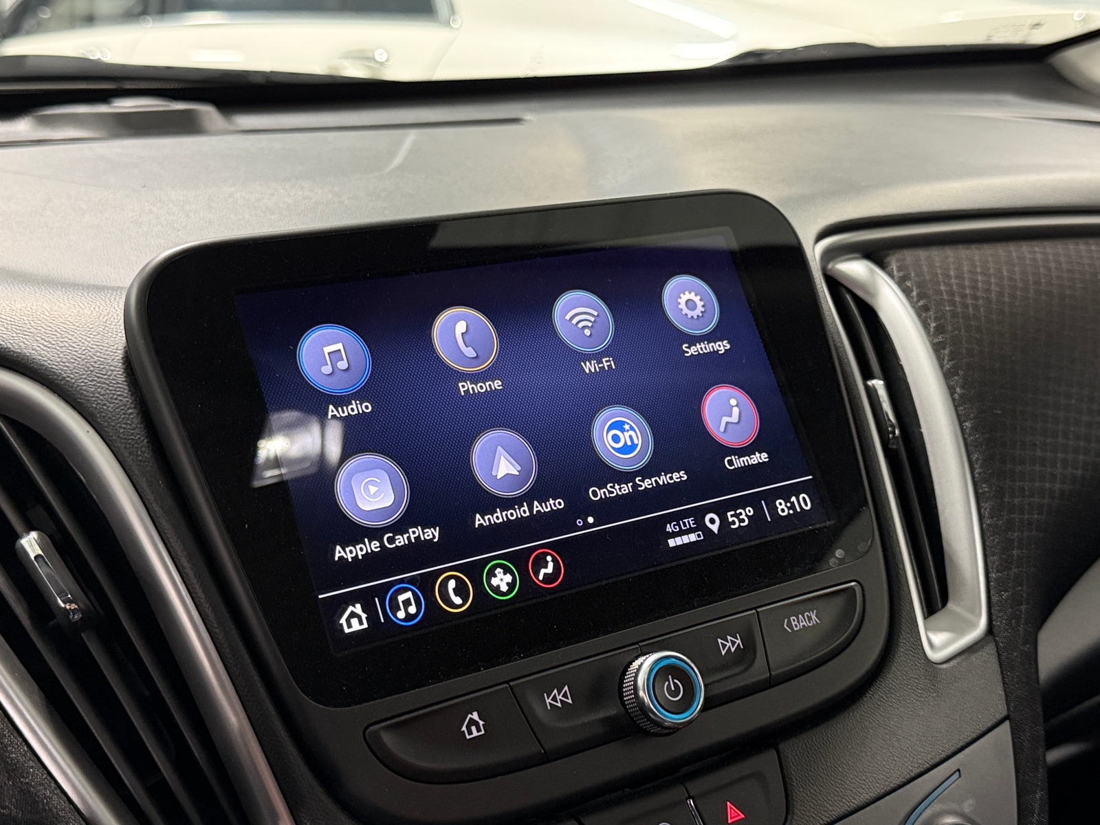 Thumbnail: 2024 Chevrolet Malibu - 4